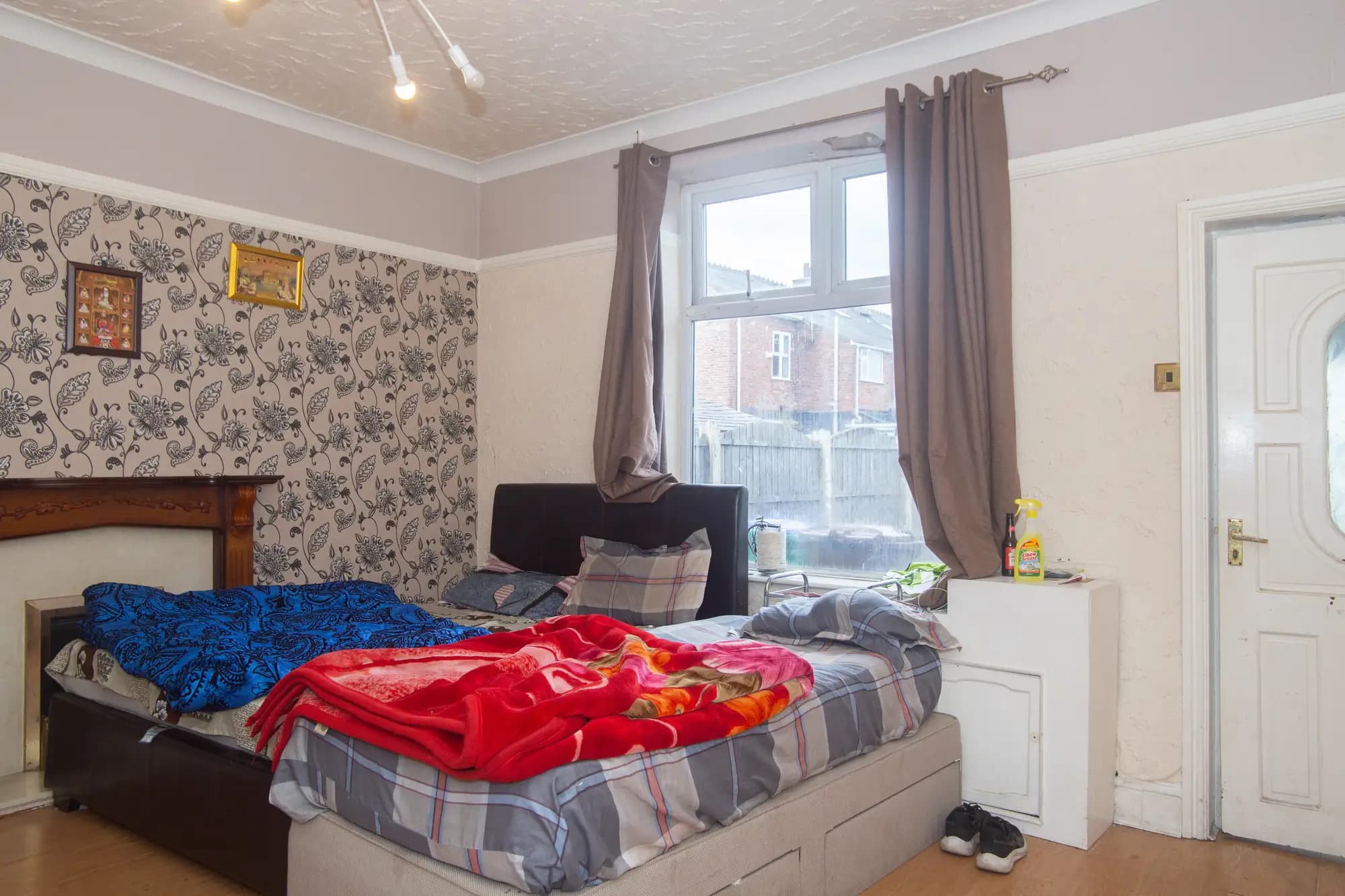property photo 3 of 22