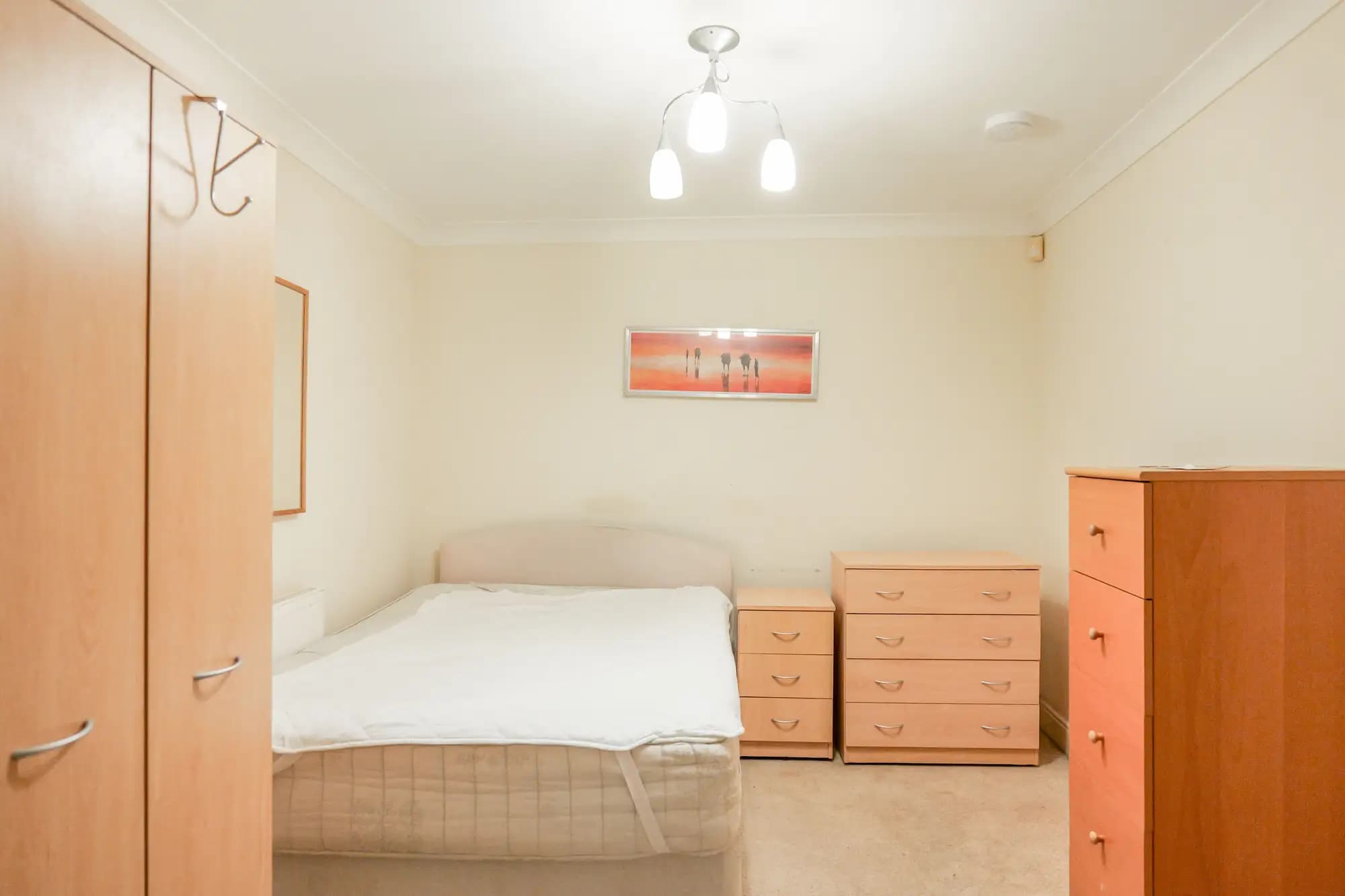 property photo 15 of 19