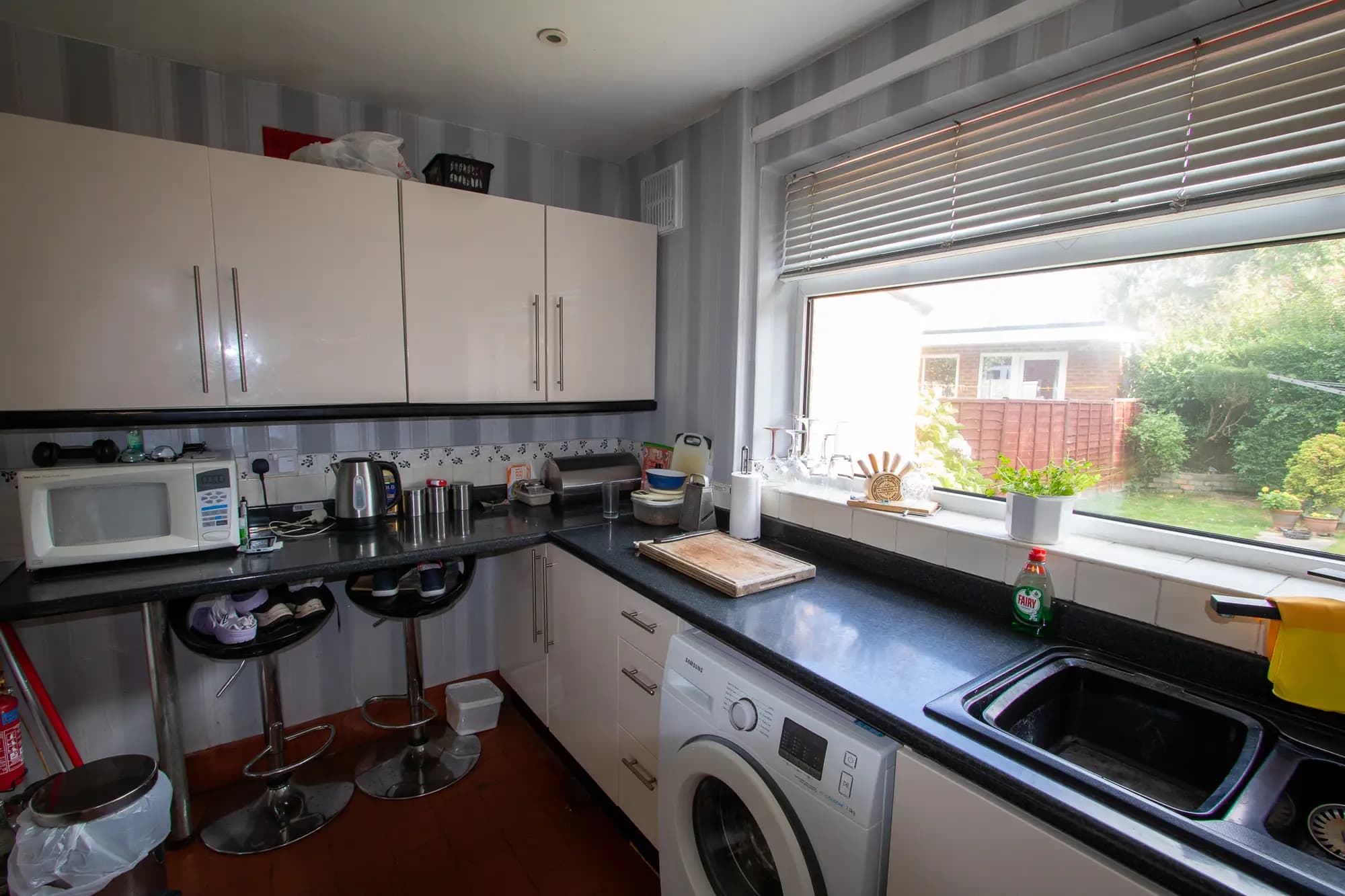 property photo 6 of 21