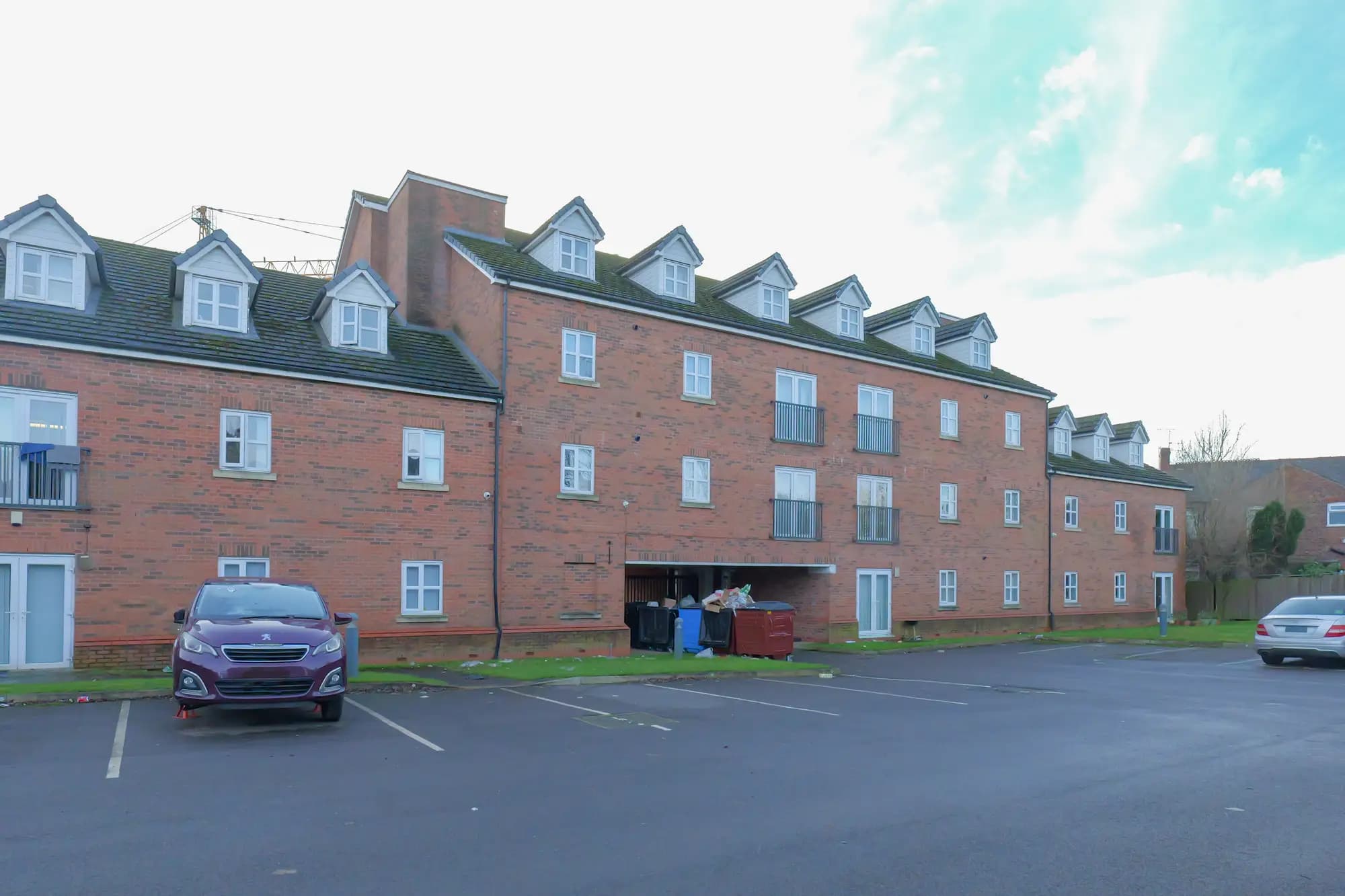 property photo 23 of 28