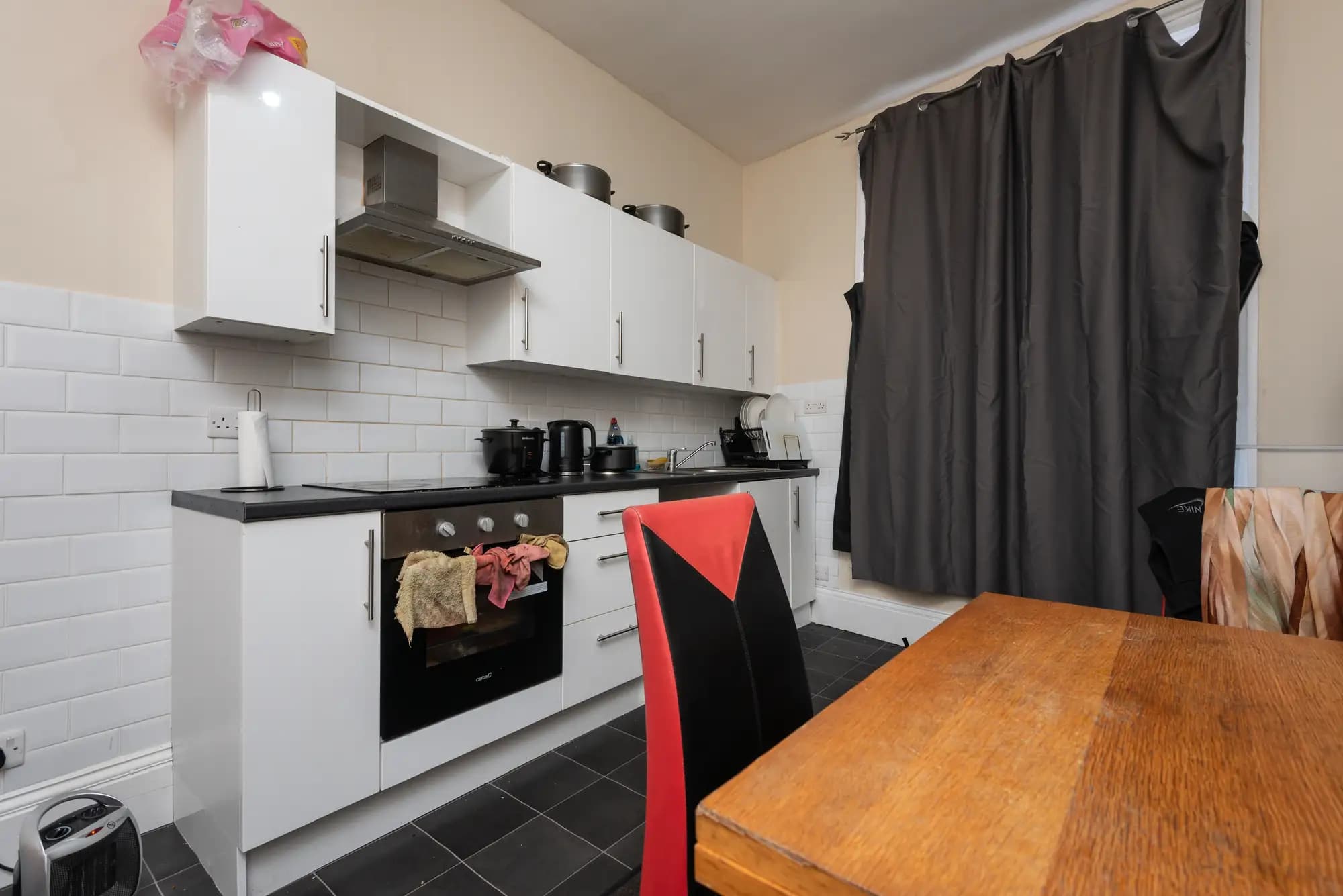 property photo 7 of 27