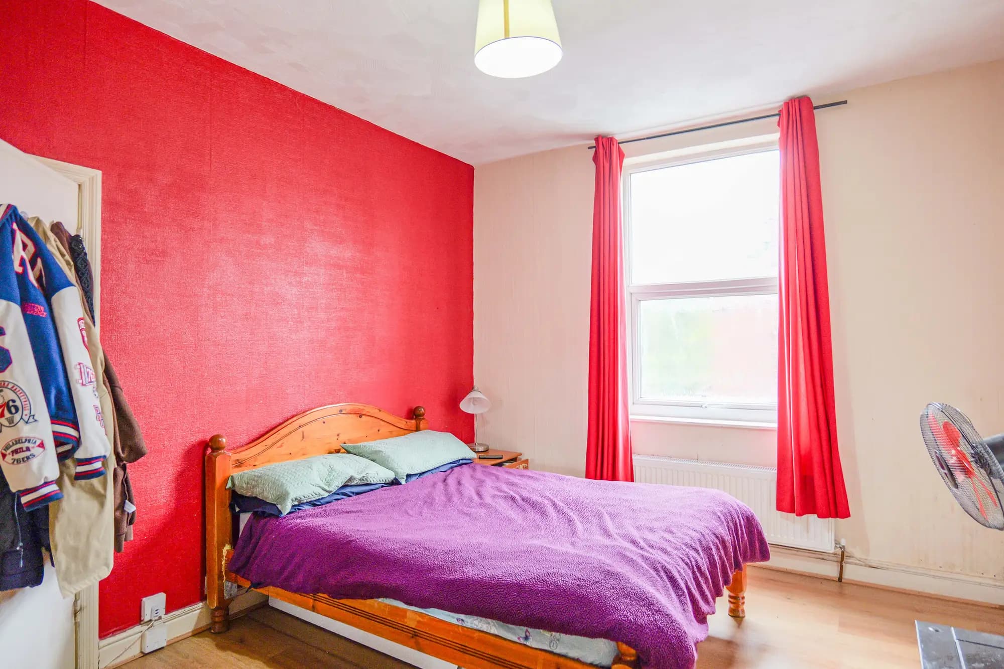 property photo 11 of 24