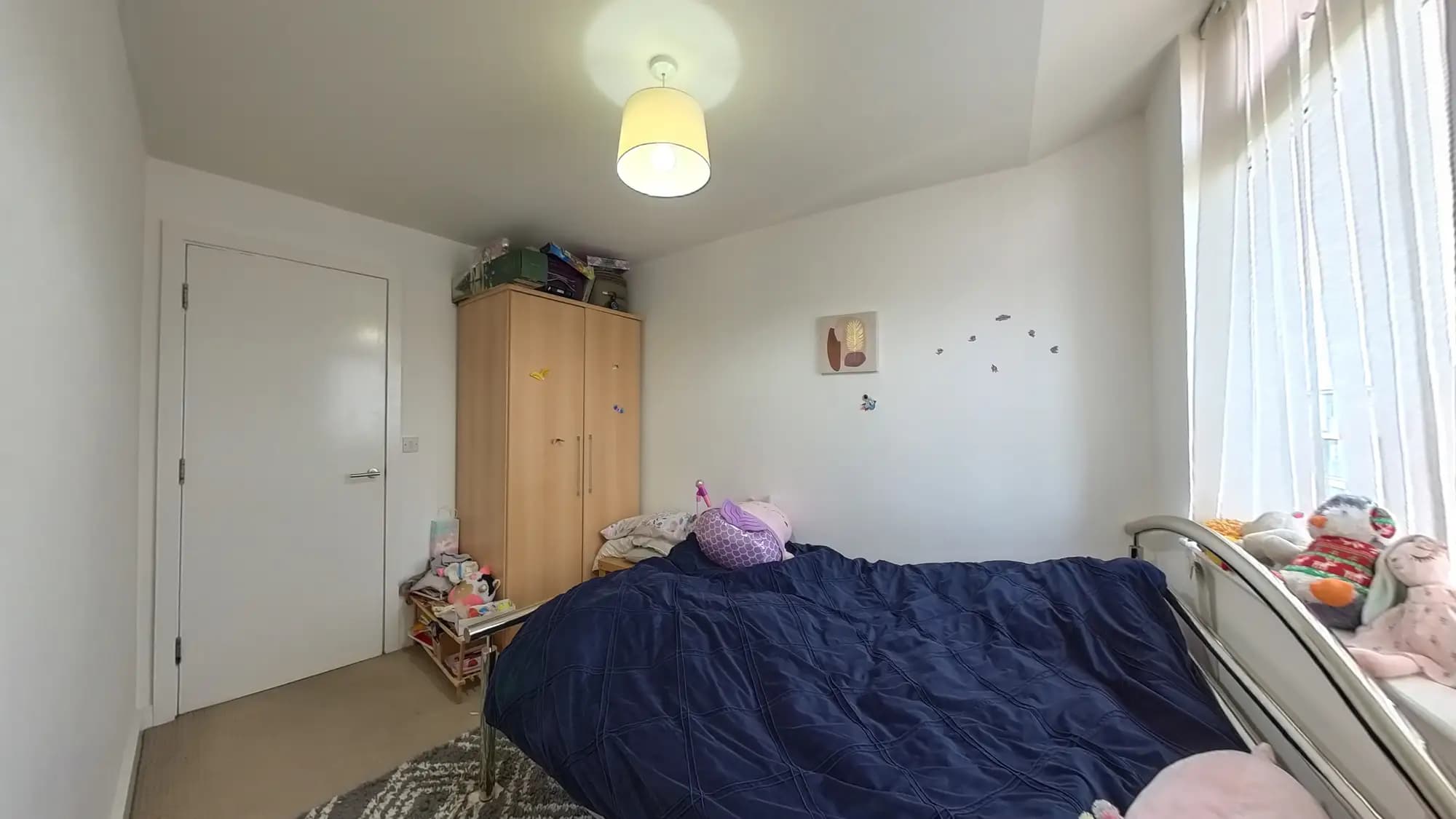 property photo 9 of 14