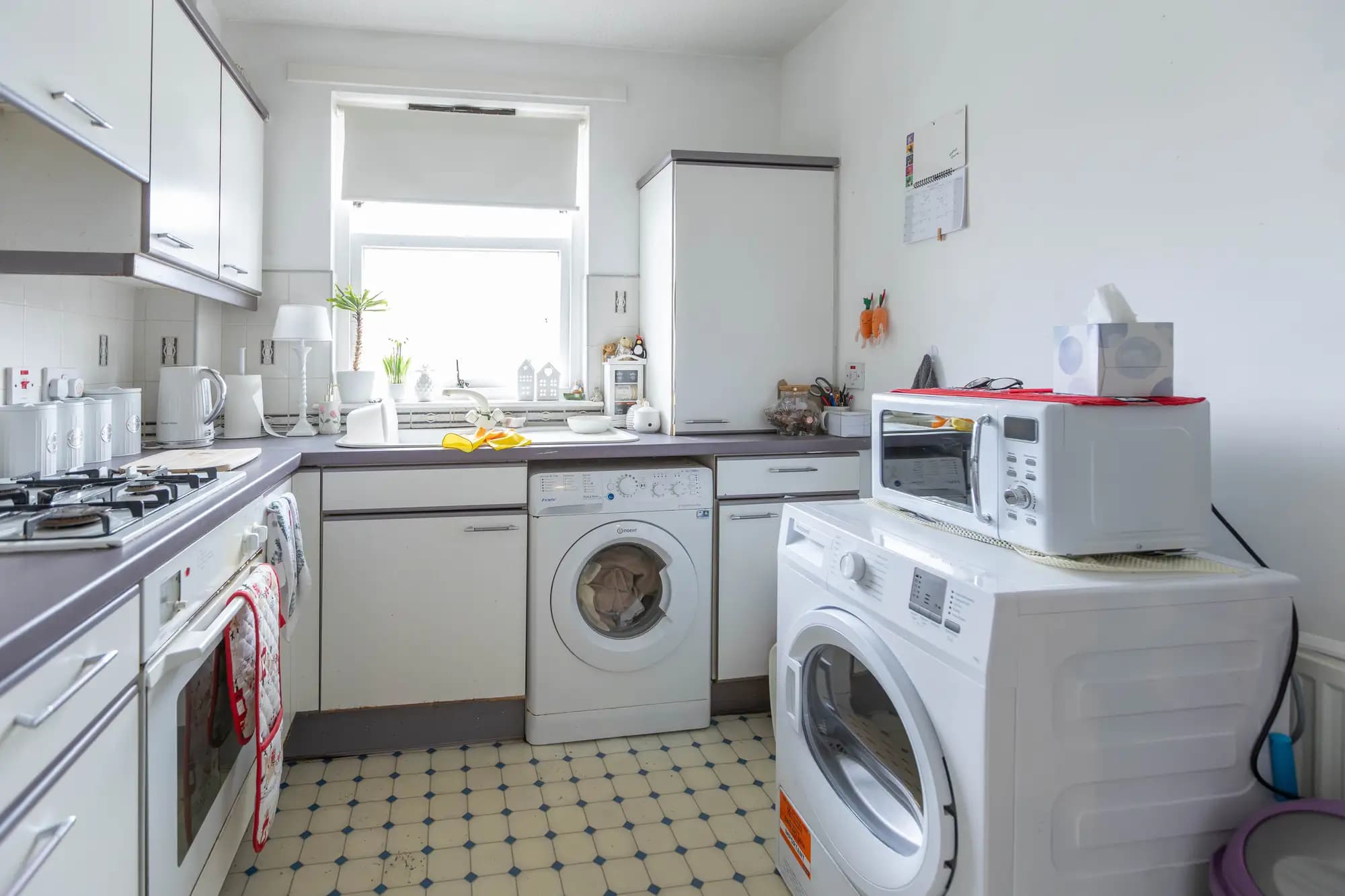 property photo 7 of 34