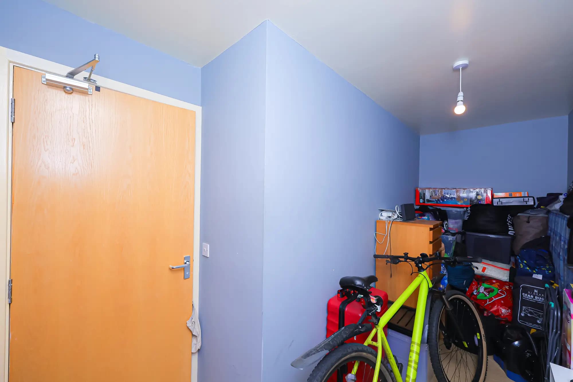 property photo 18 of 25