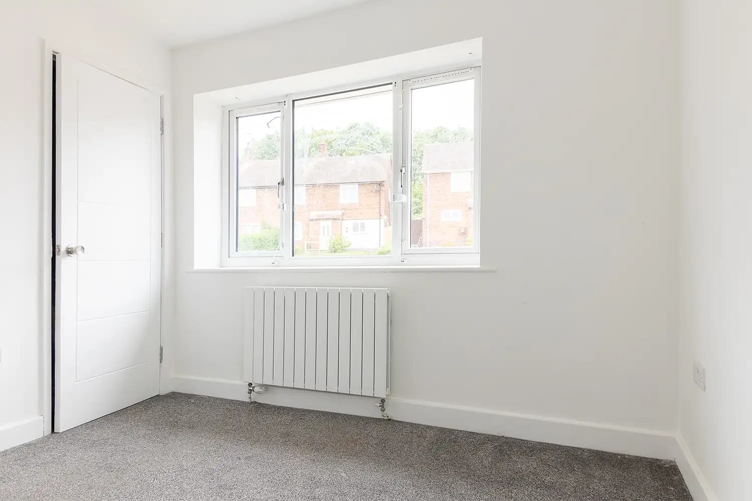 property photo 20 of 31