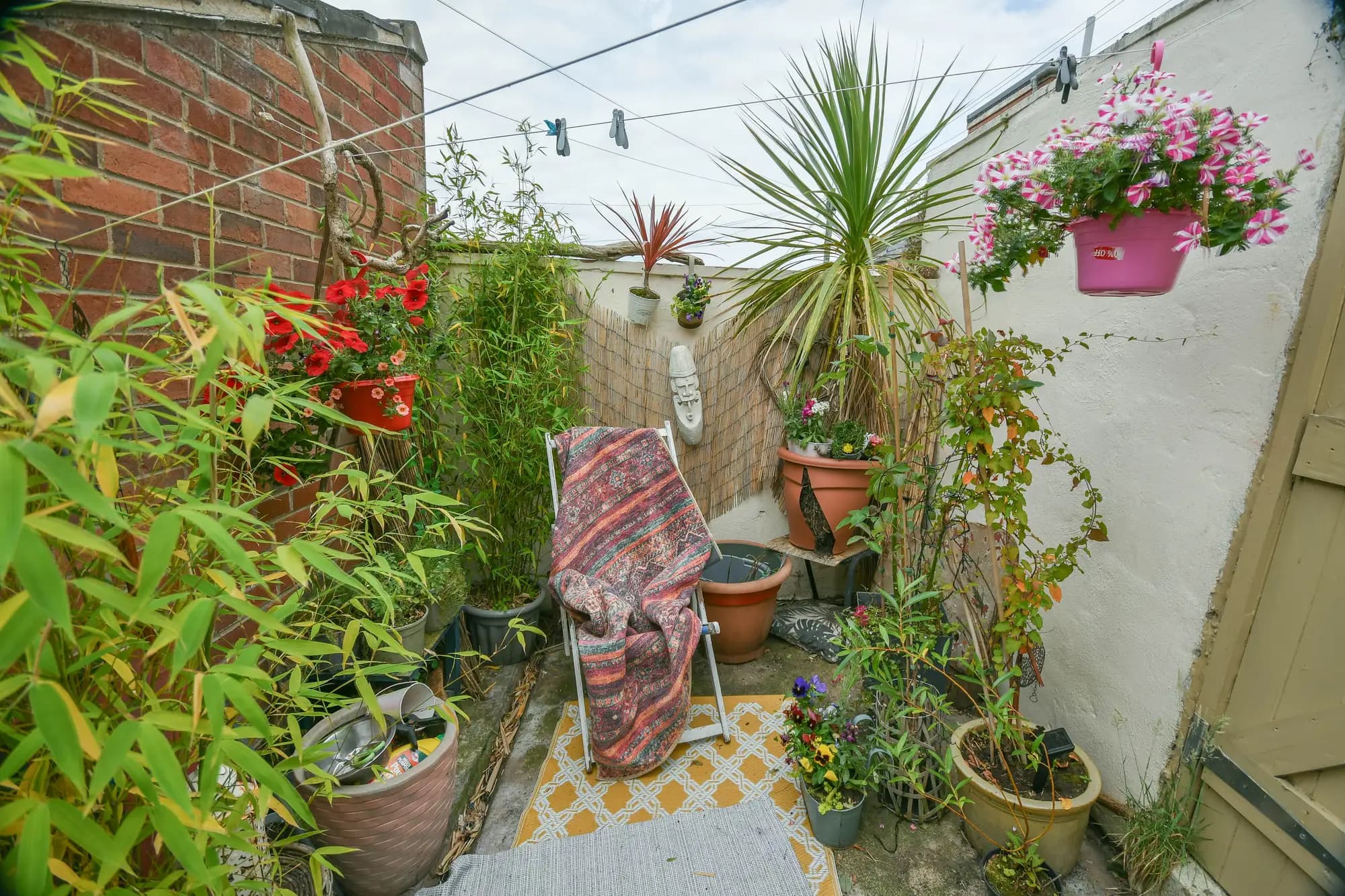 property photo 16 of 18