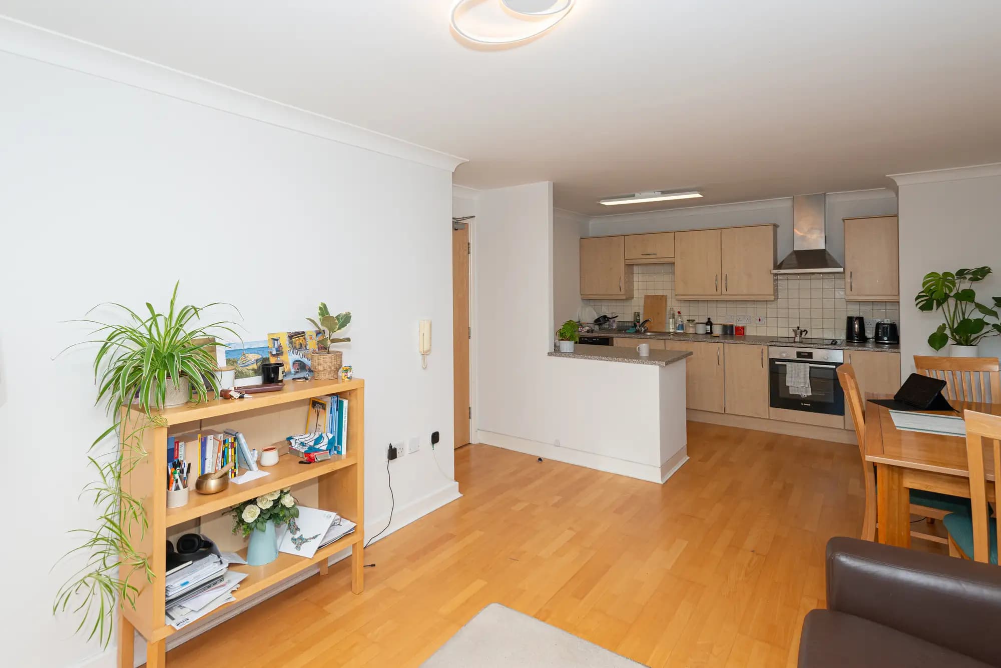 property photo 6 of 24