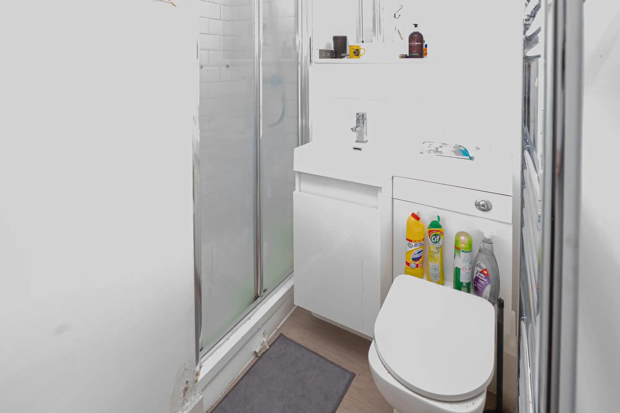 property photo 6 of 26