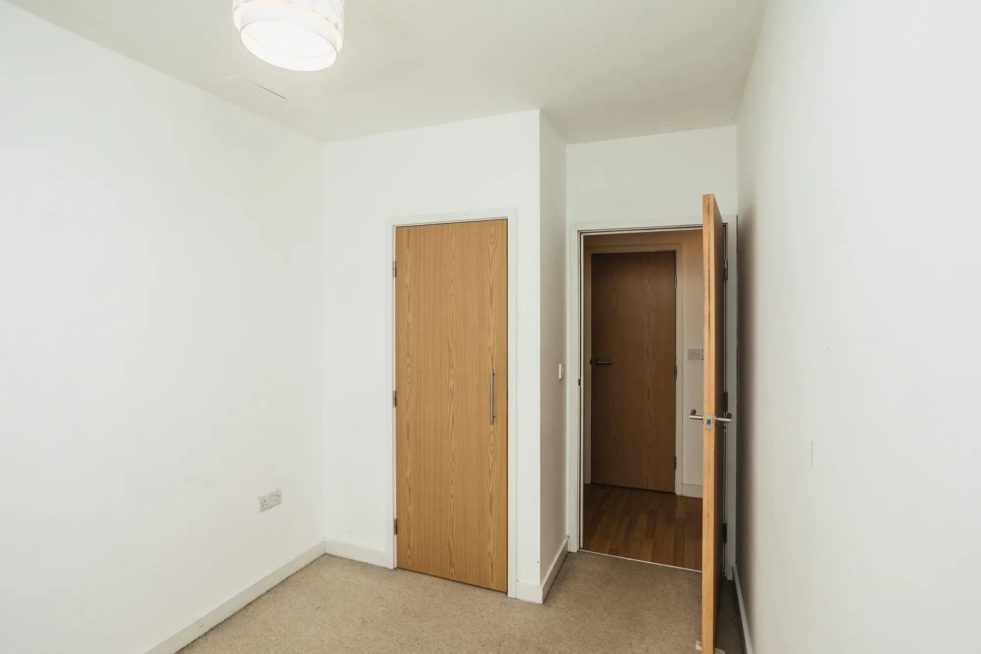 property photo 14 of 22