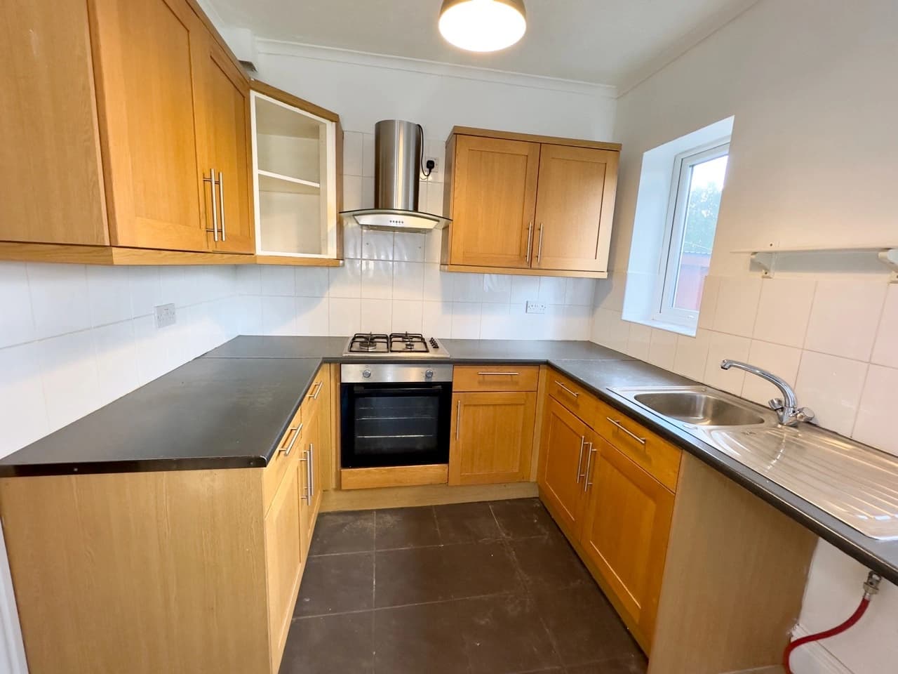 property photo 5 of 20