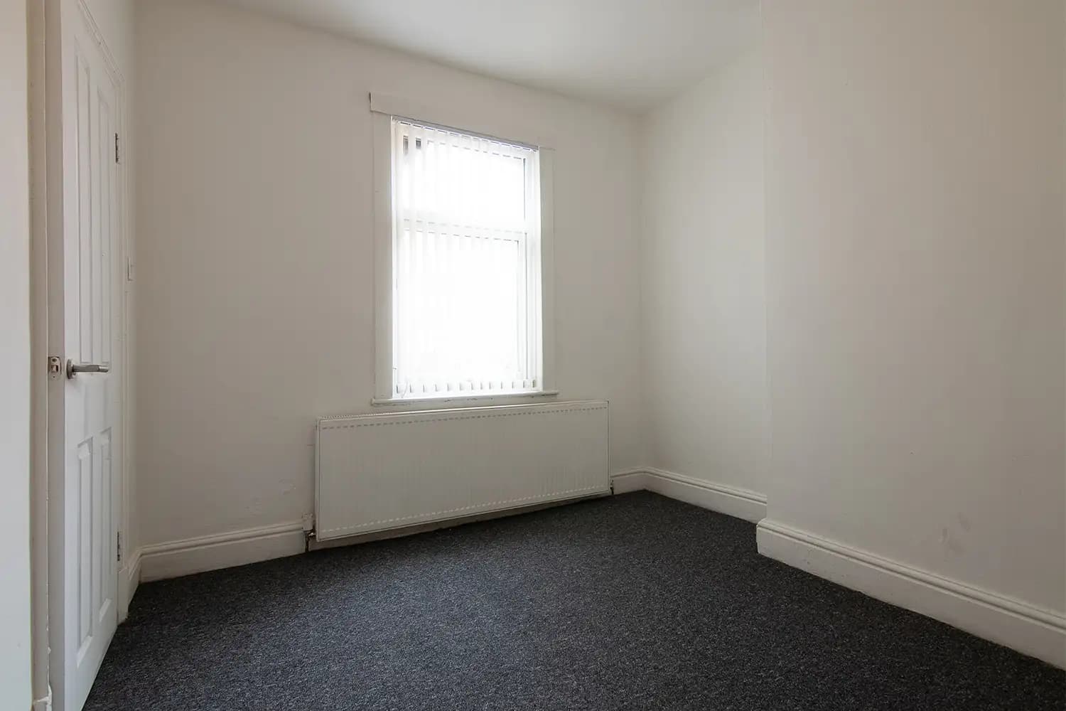 property photo 23 of 30