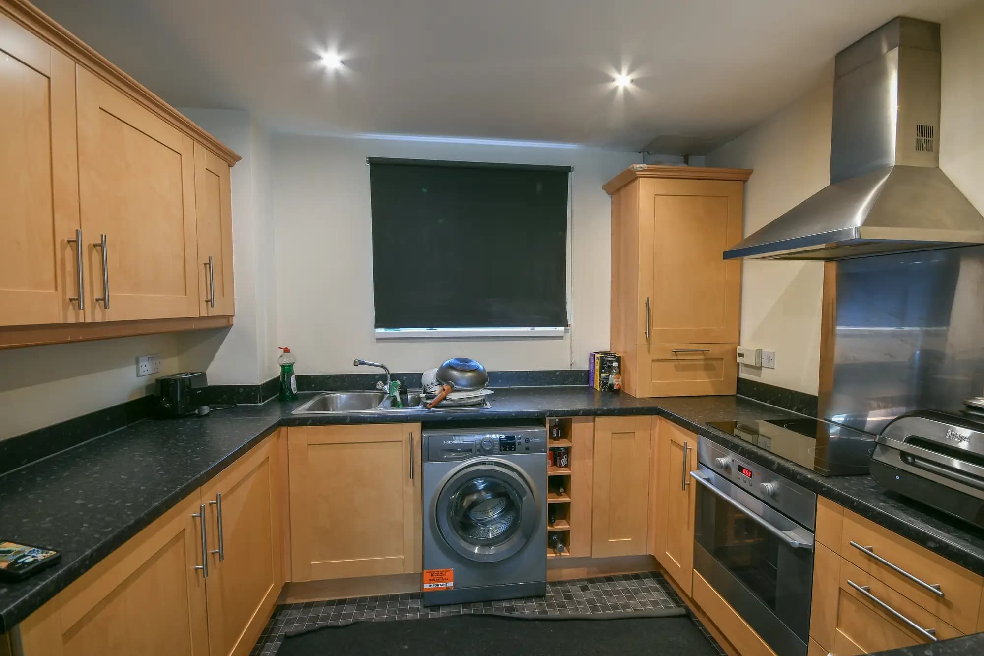 property photo 5 of 15