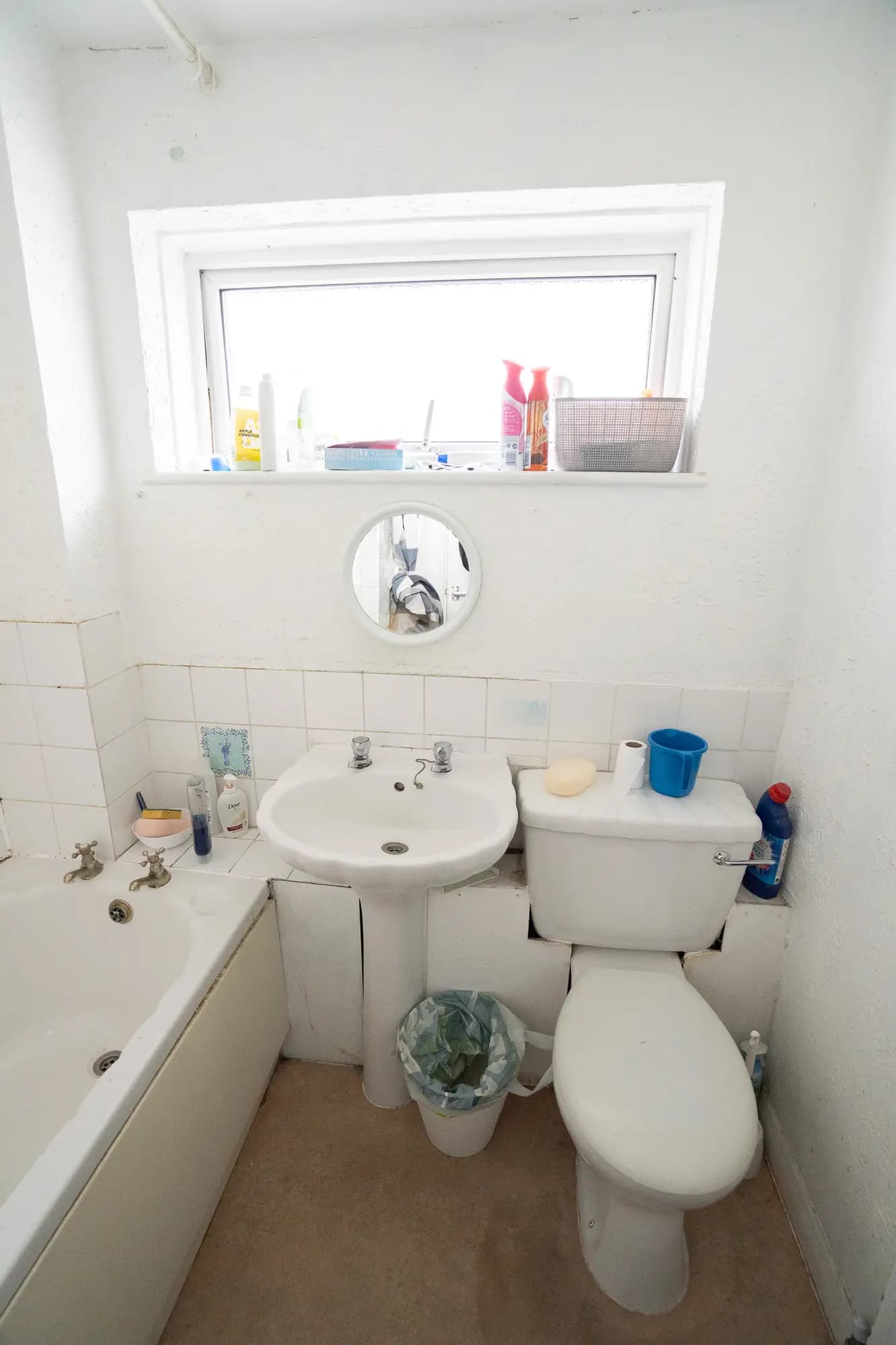 property photo 6 of 27