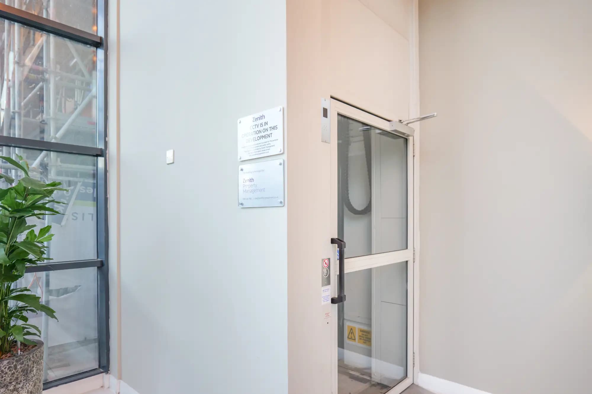 property photo 15 of 17