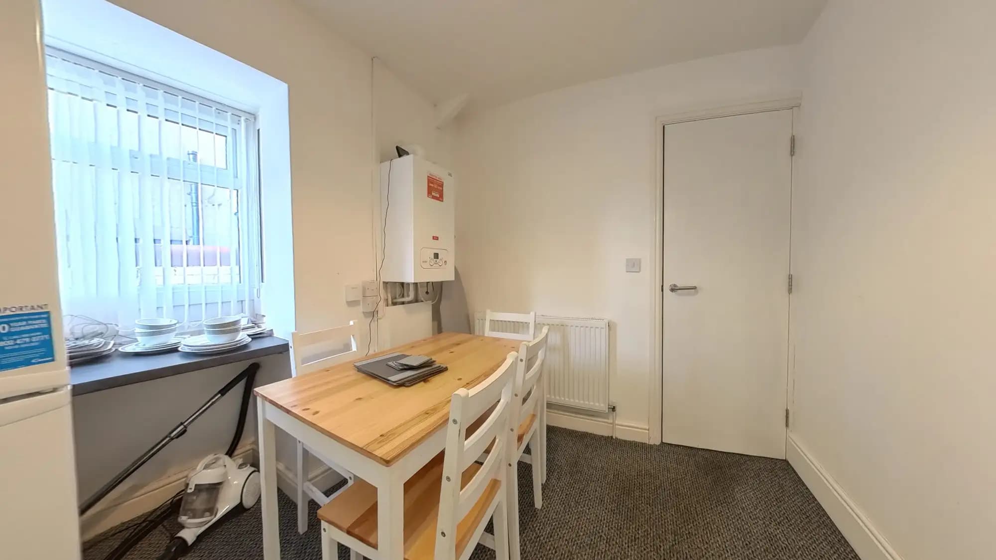 property photo 10 of 25