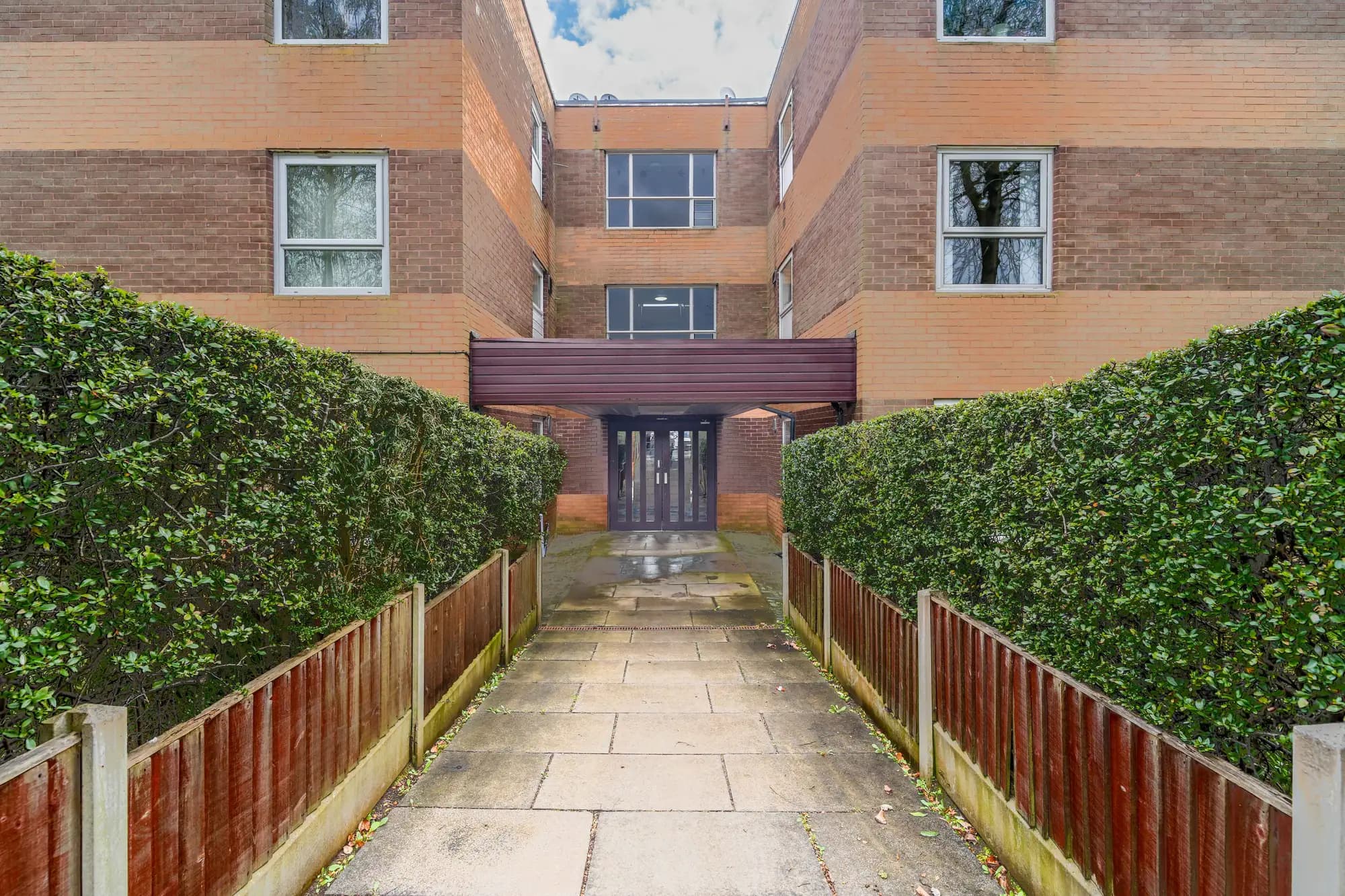 property photo 12 of 14