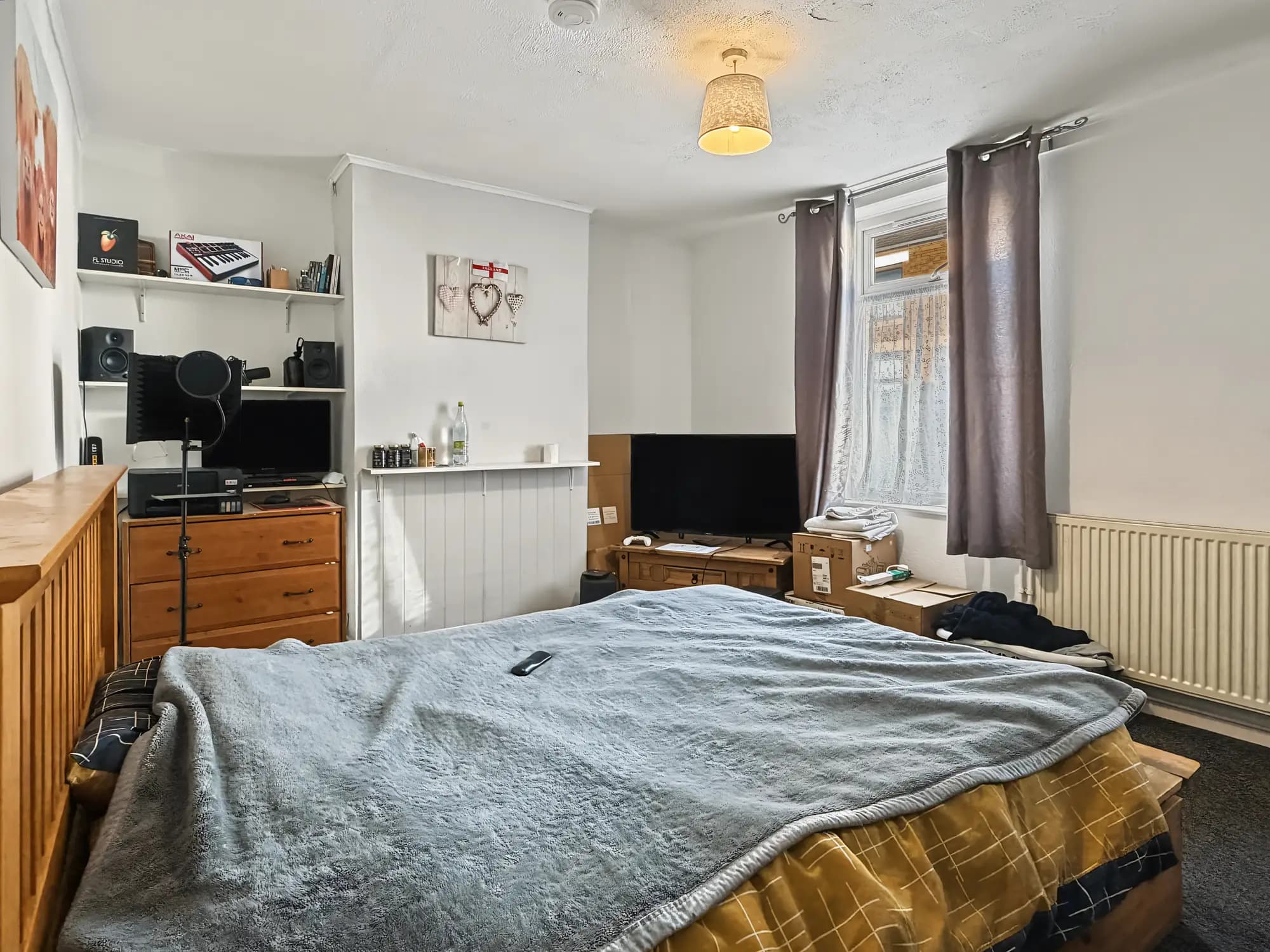 property photo 12 of 26