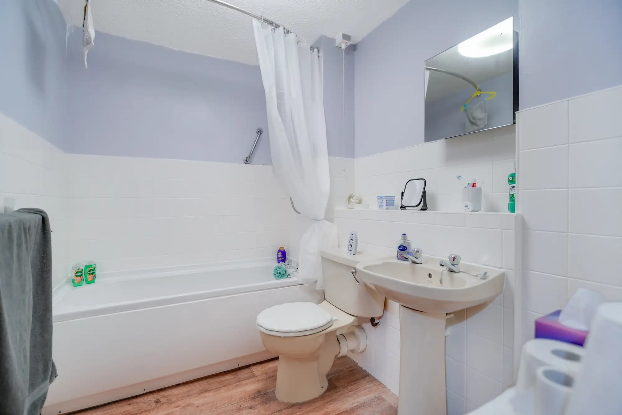 property photo 5 of 14