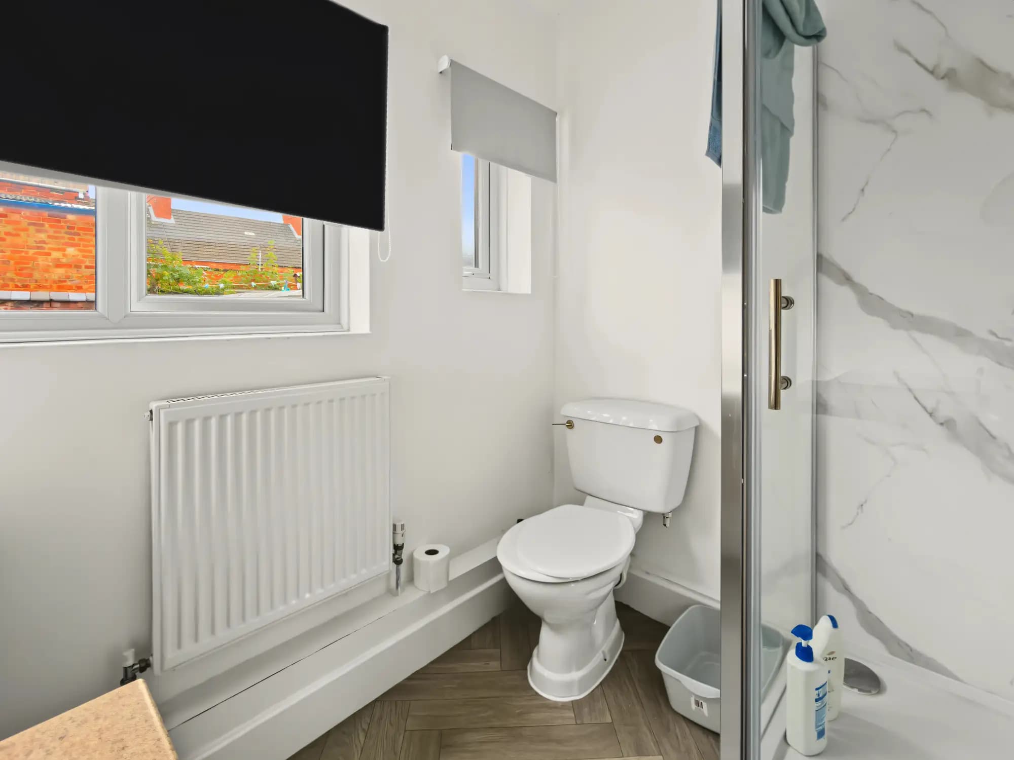 property photo 4 of 17