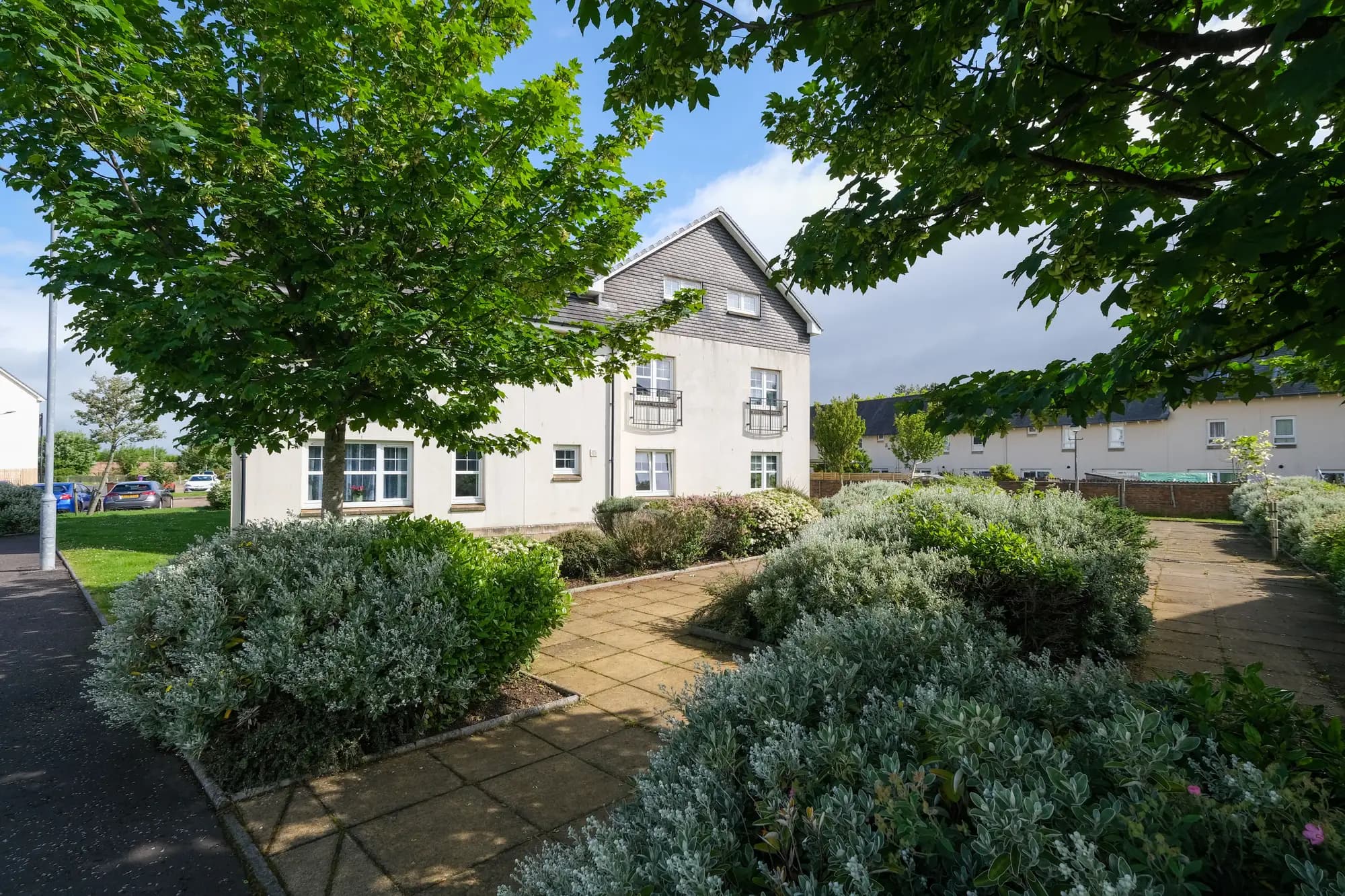 property photo 19 of 22