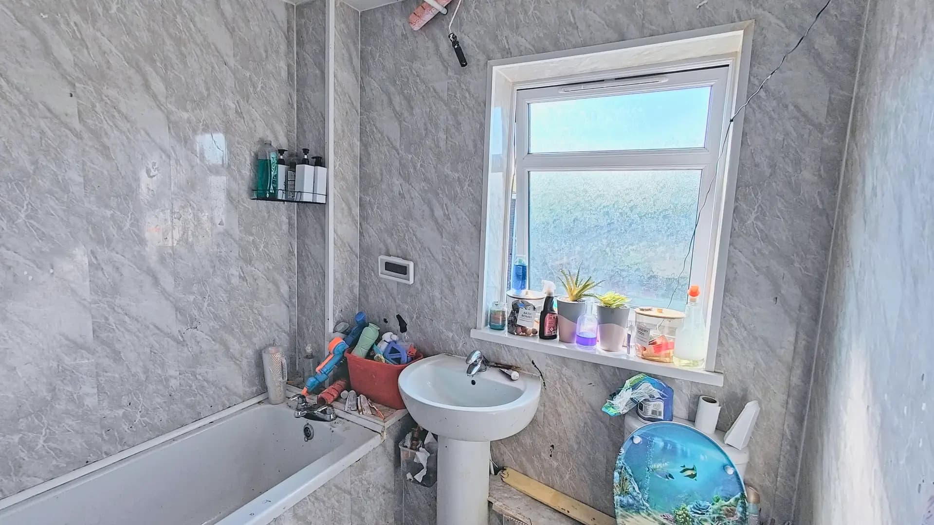 property photo 8 of 26