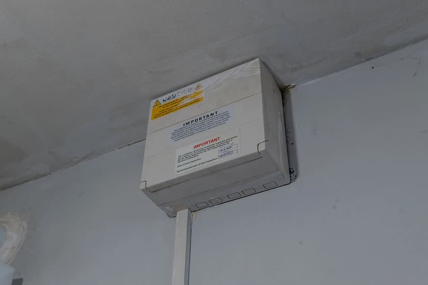 property photo 12 of 16