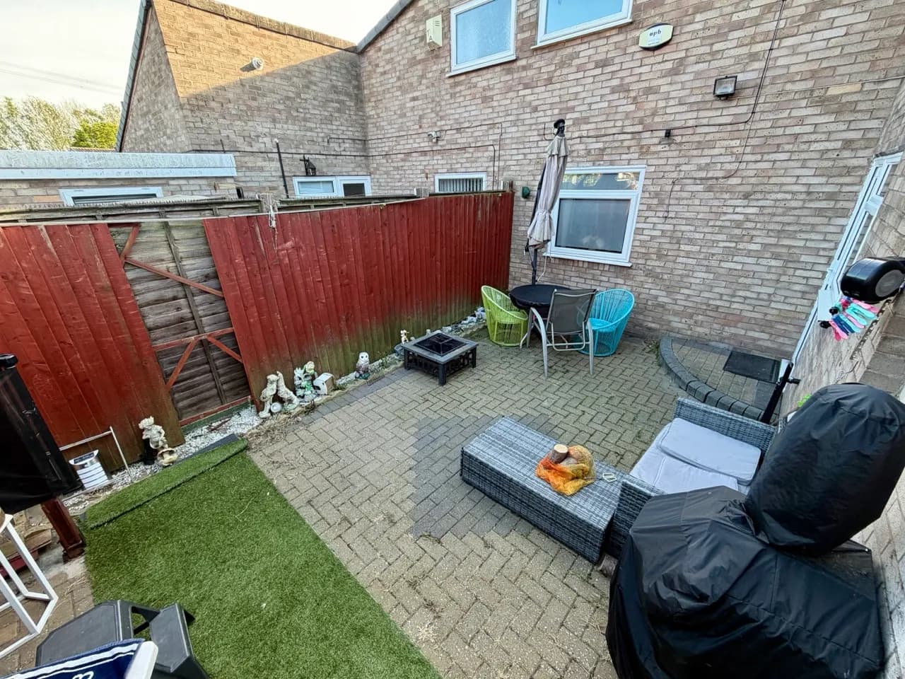 property photo 21 of 22