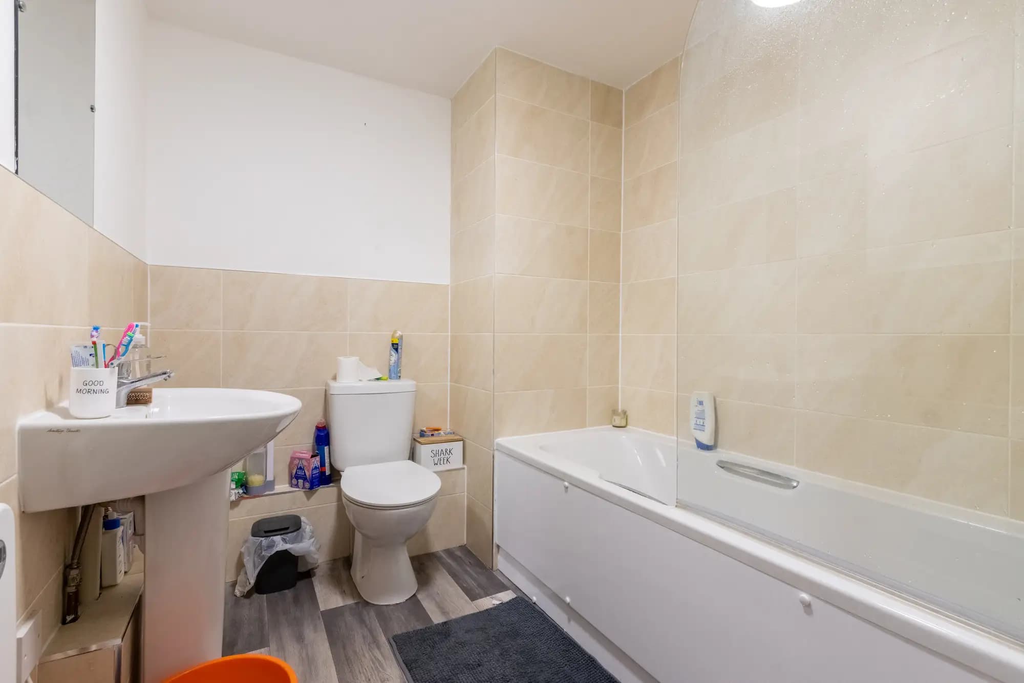 property photo 7 of 15