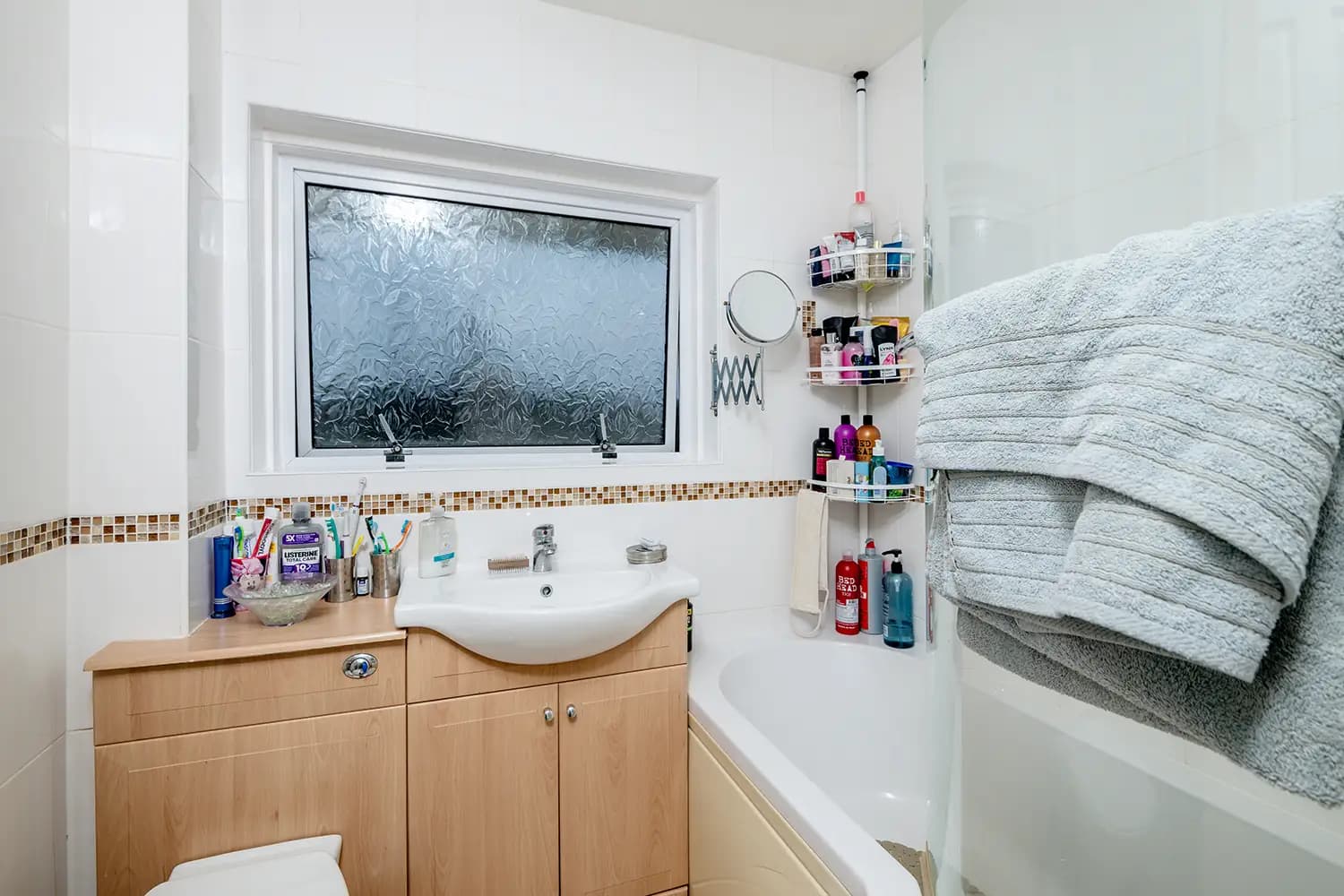 property photo 9 of 24