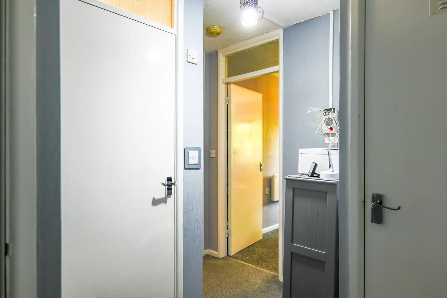 property photo 13 of 25