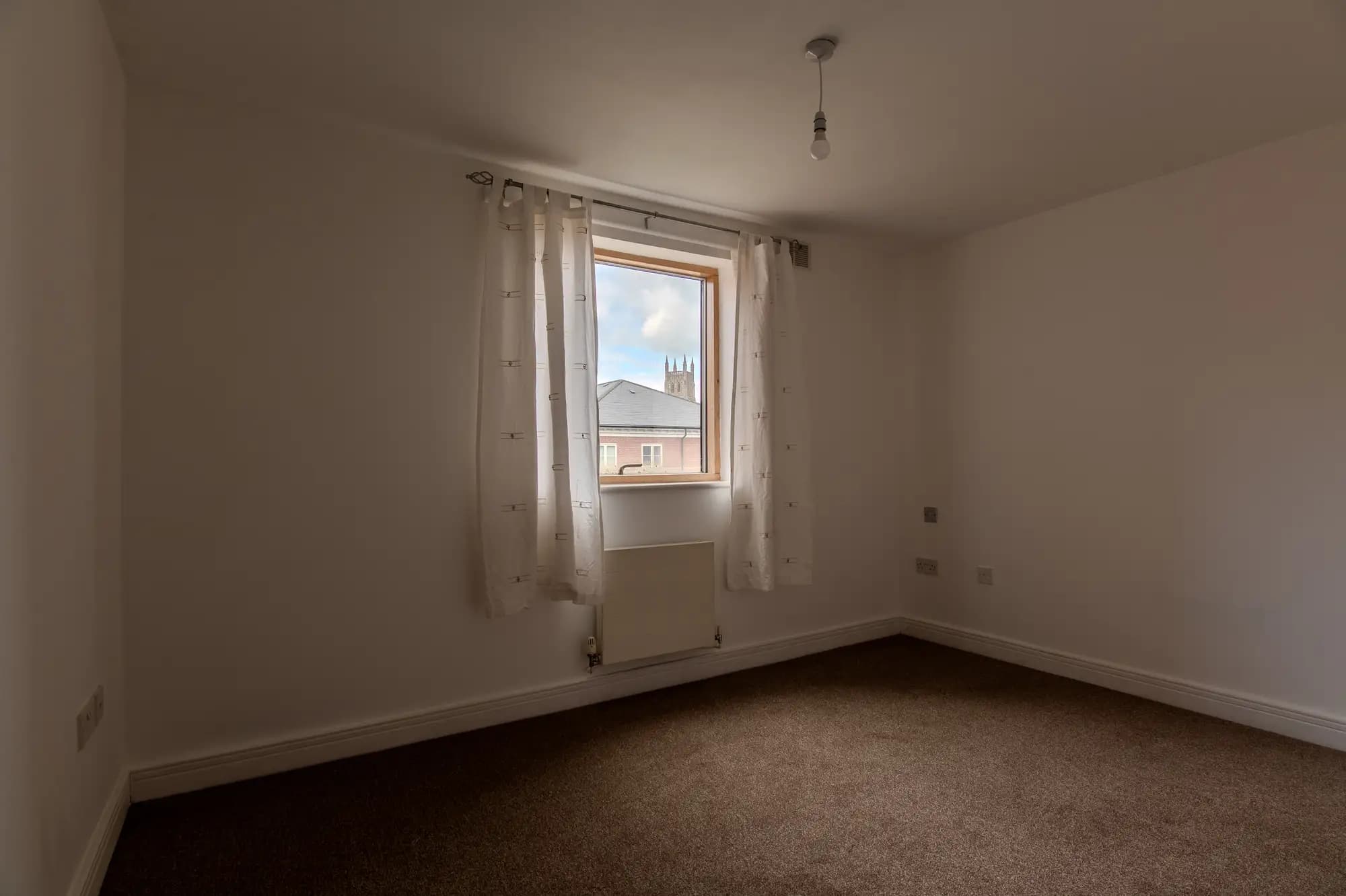 property photo 10 of 19