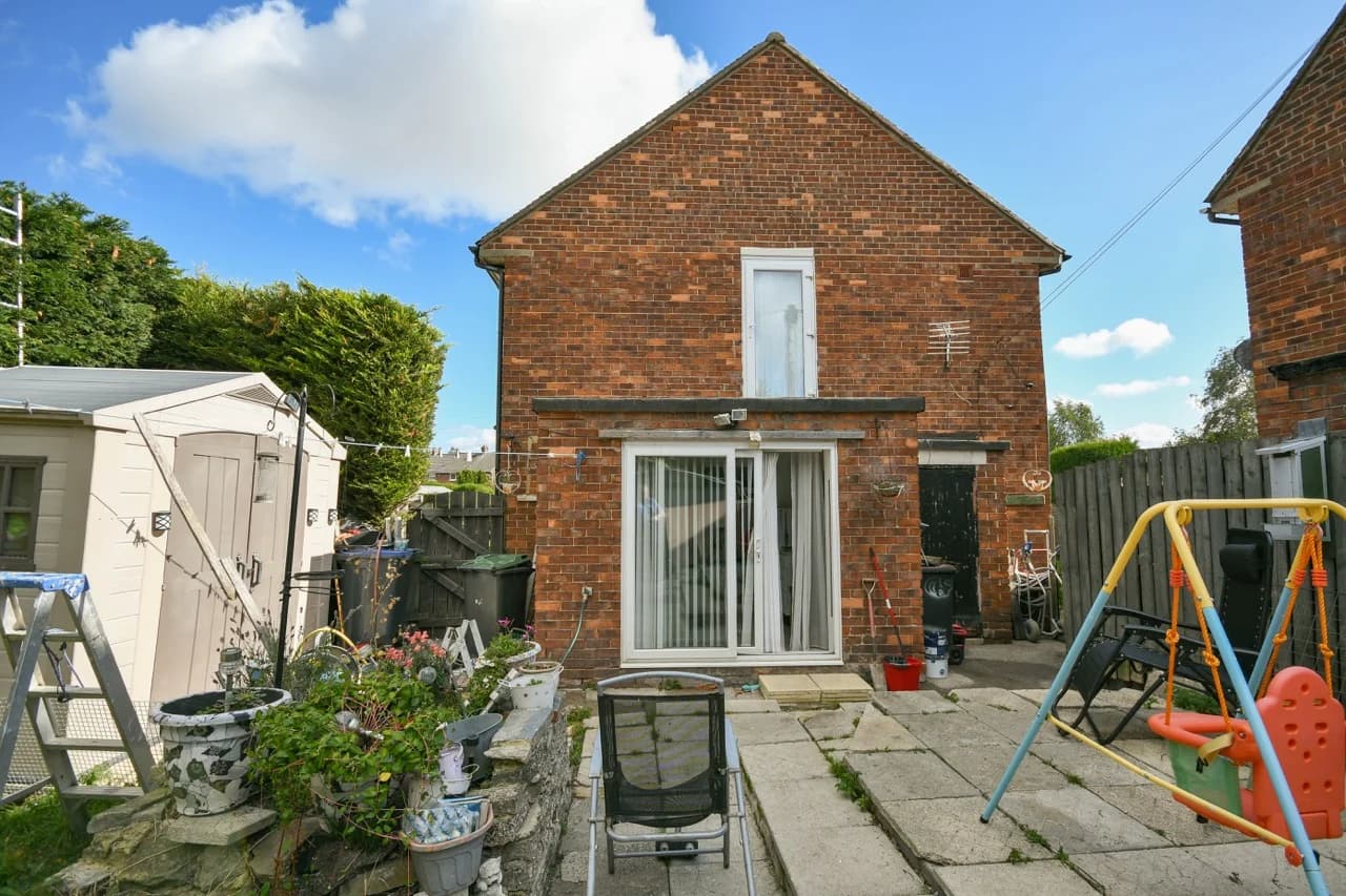 property photo 18 of 19