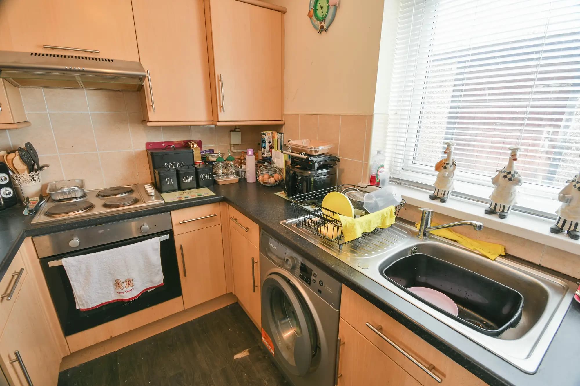 property photo 6 of 22
