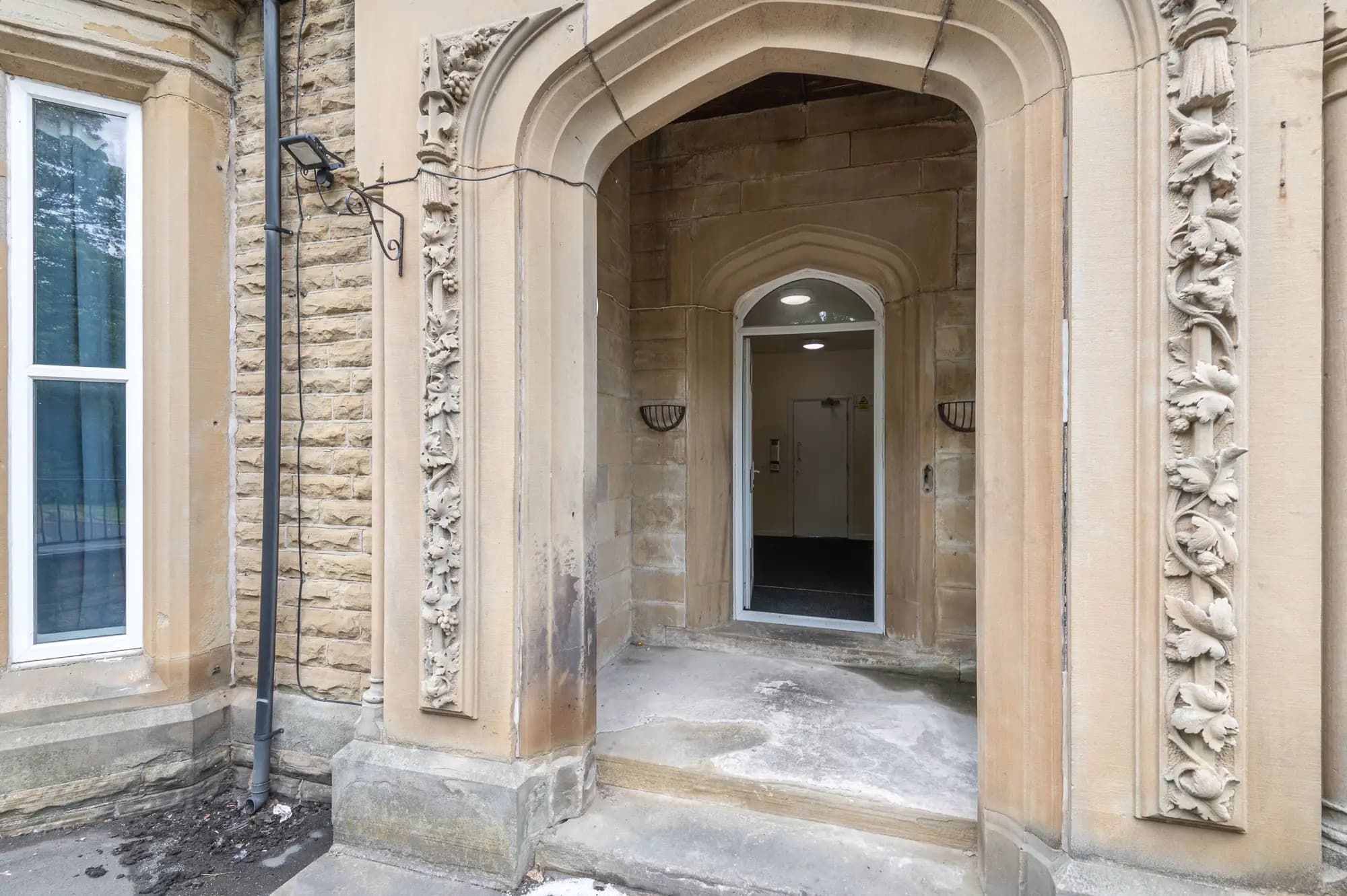 property photo 10 of 10