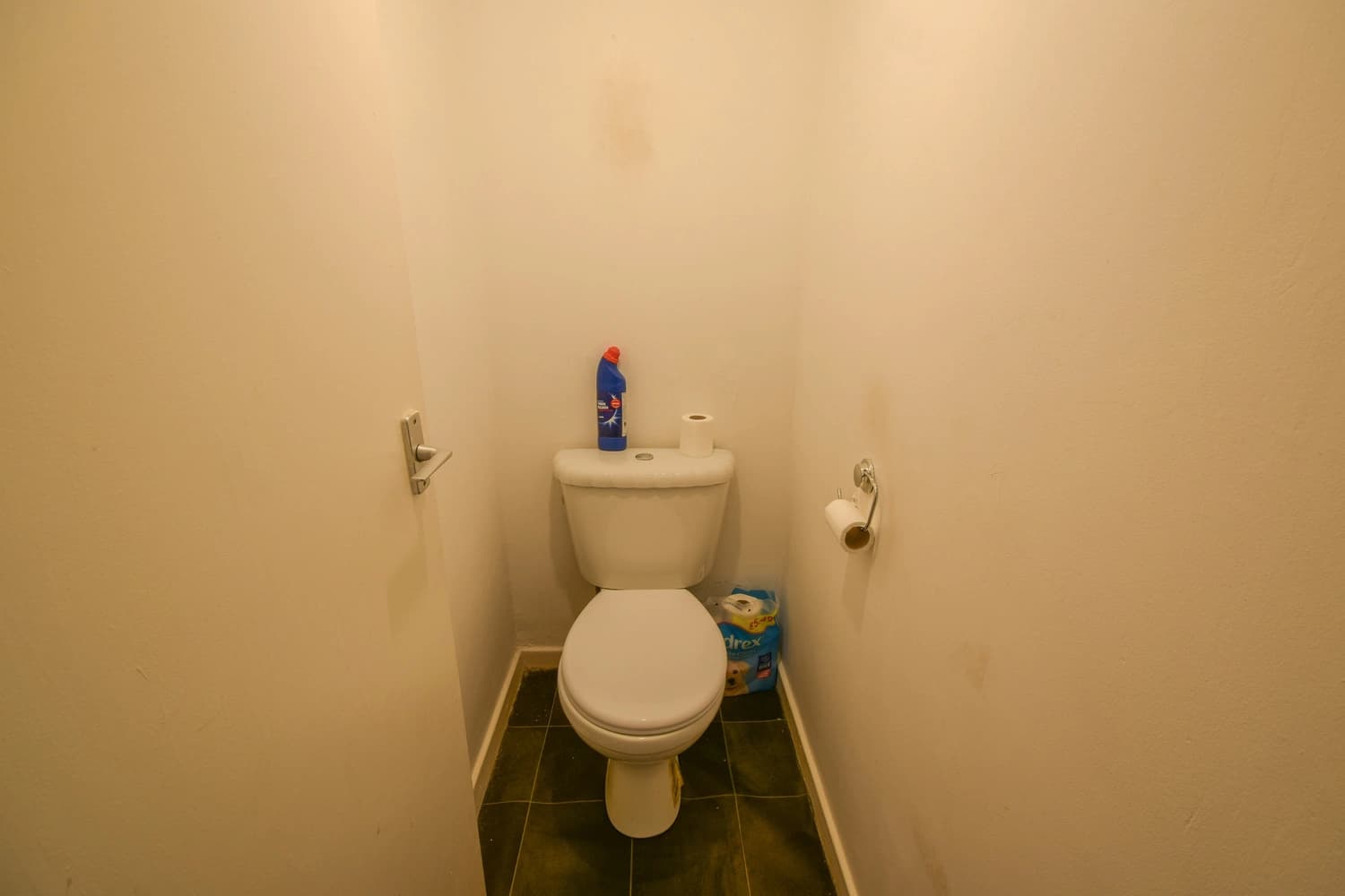 property photo 8 of 15