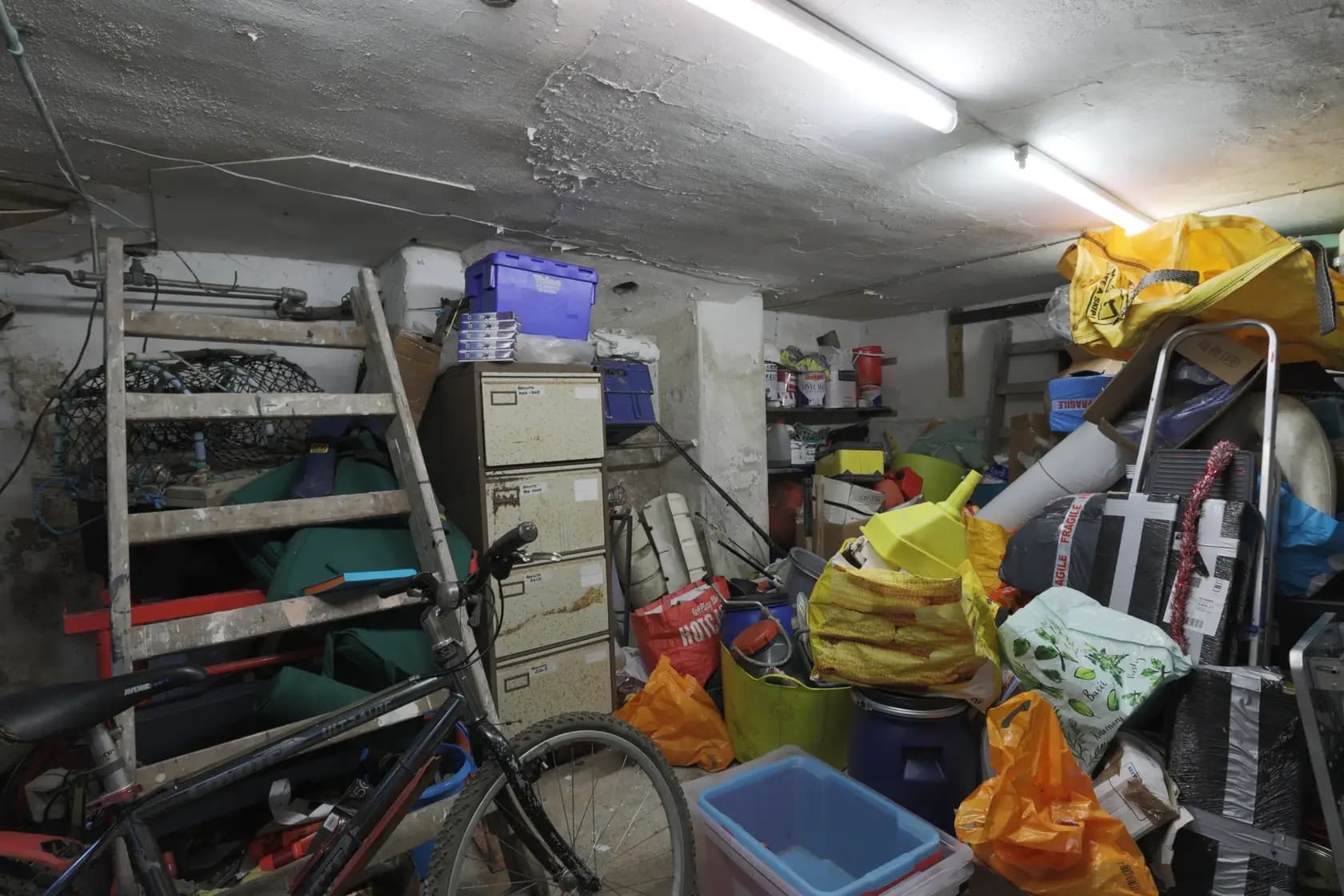 property photo 33 of 47