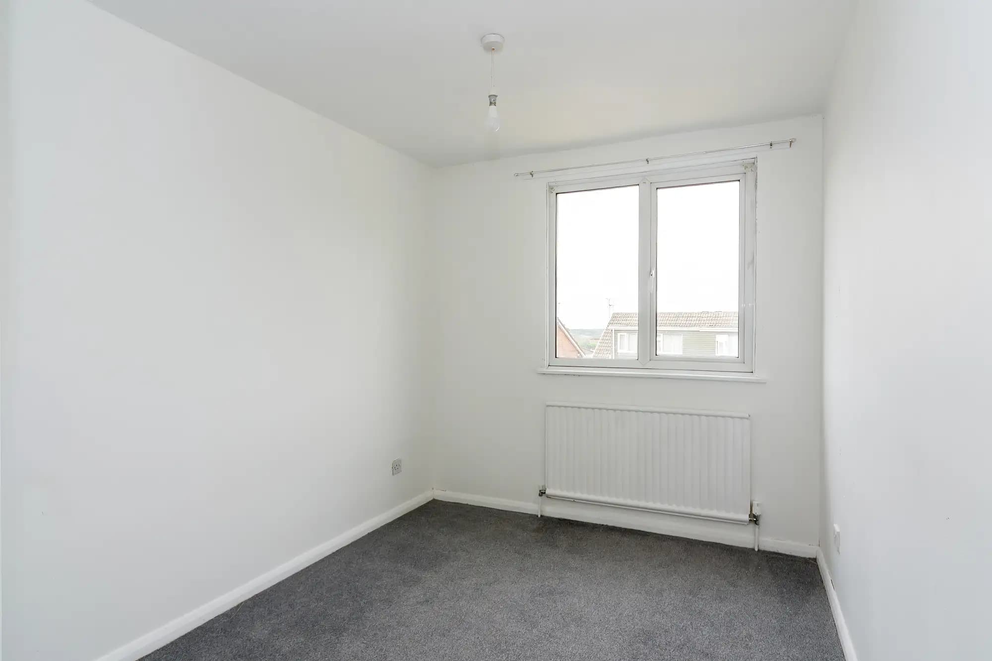 property photo 14 of 21