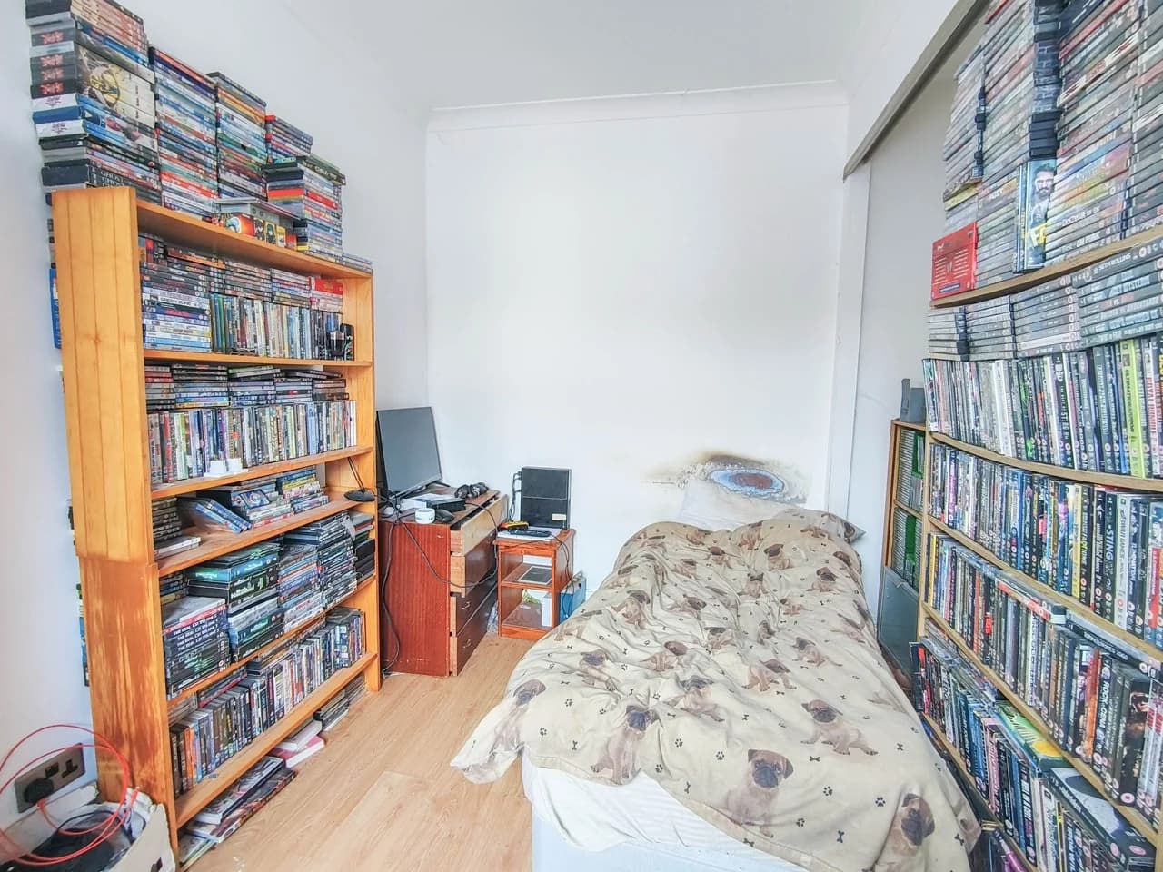 property photo 11 of 15