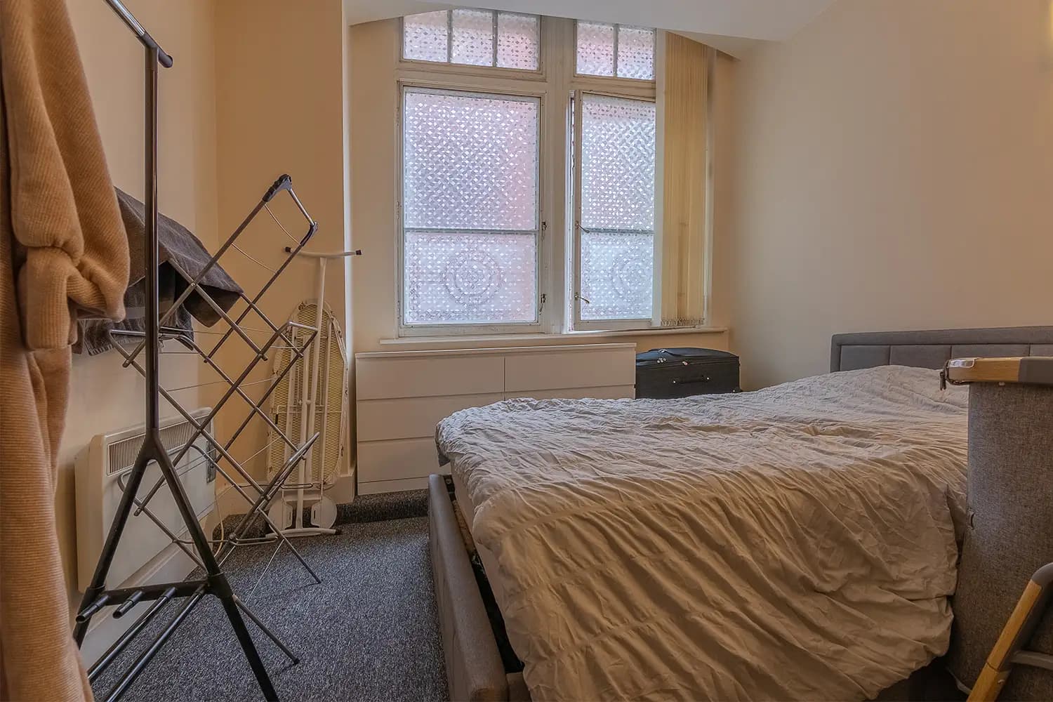 property photo 7 of 27