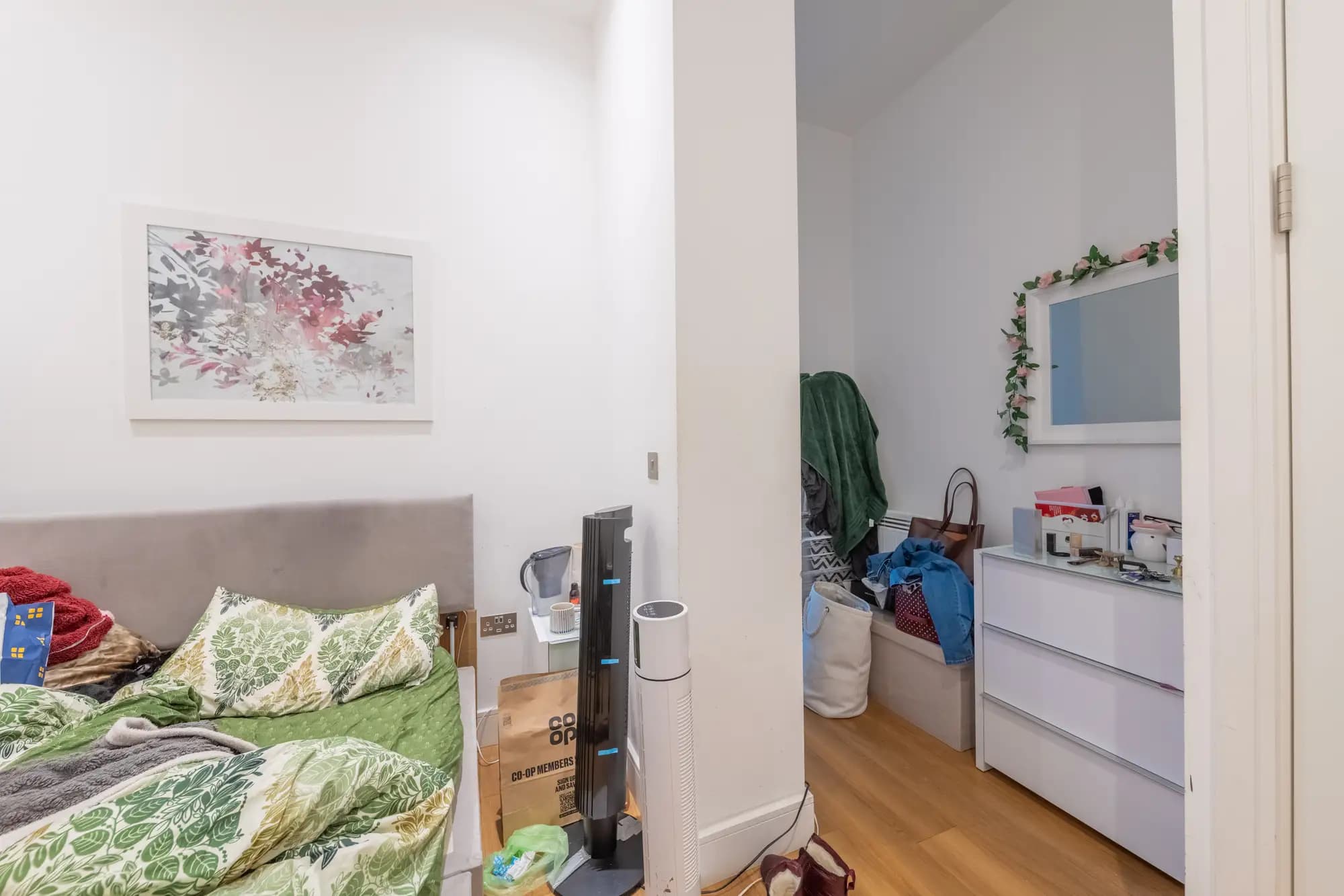 property photo 10 of 18