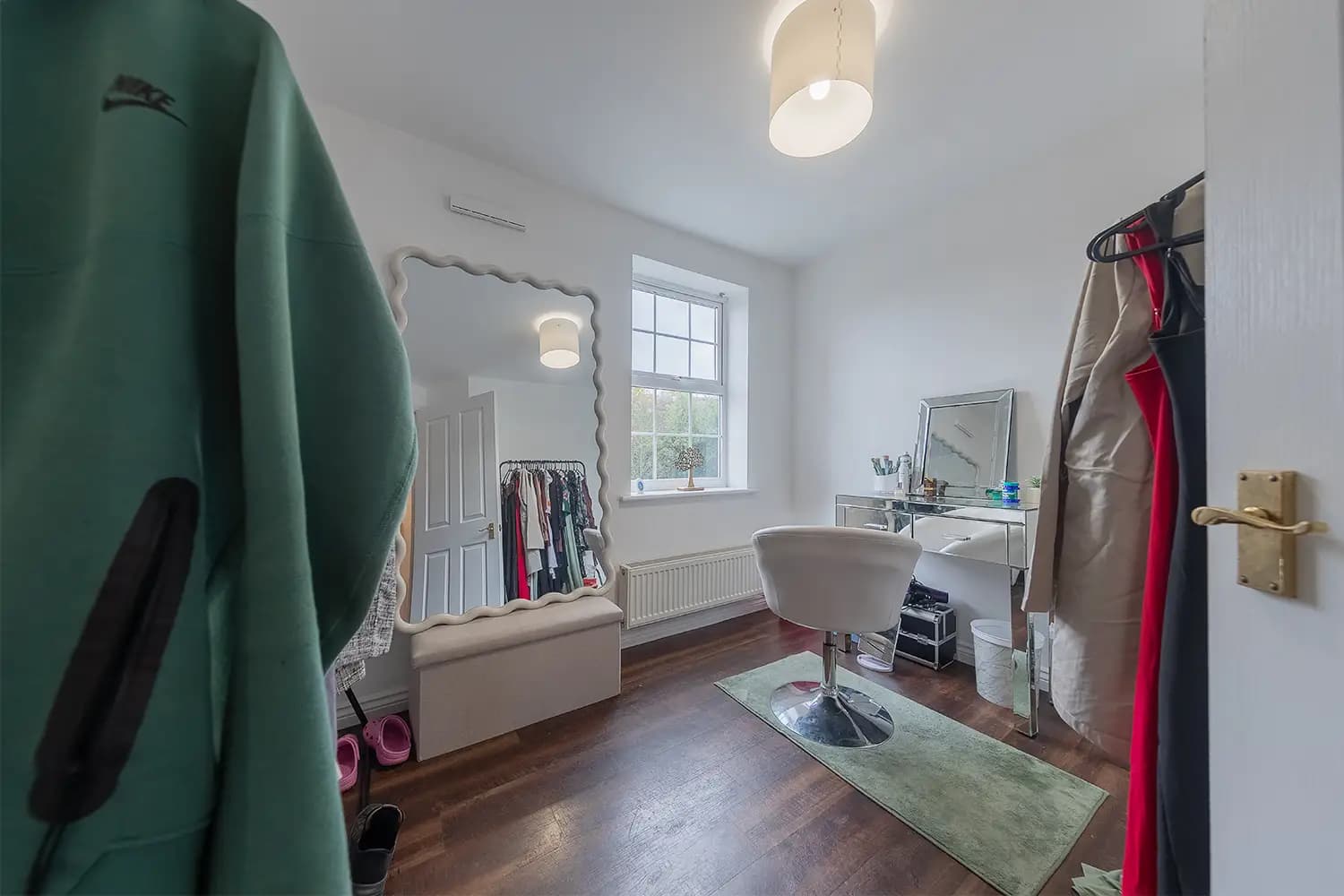 property photo 17 of 26