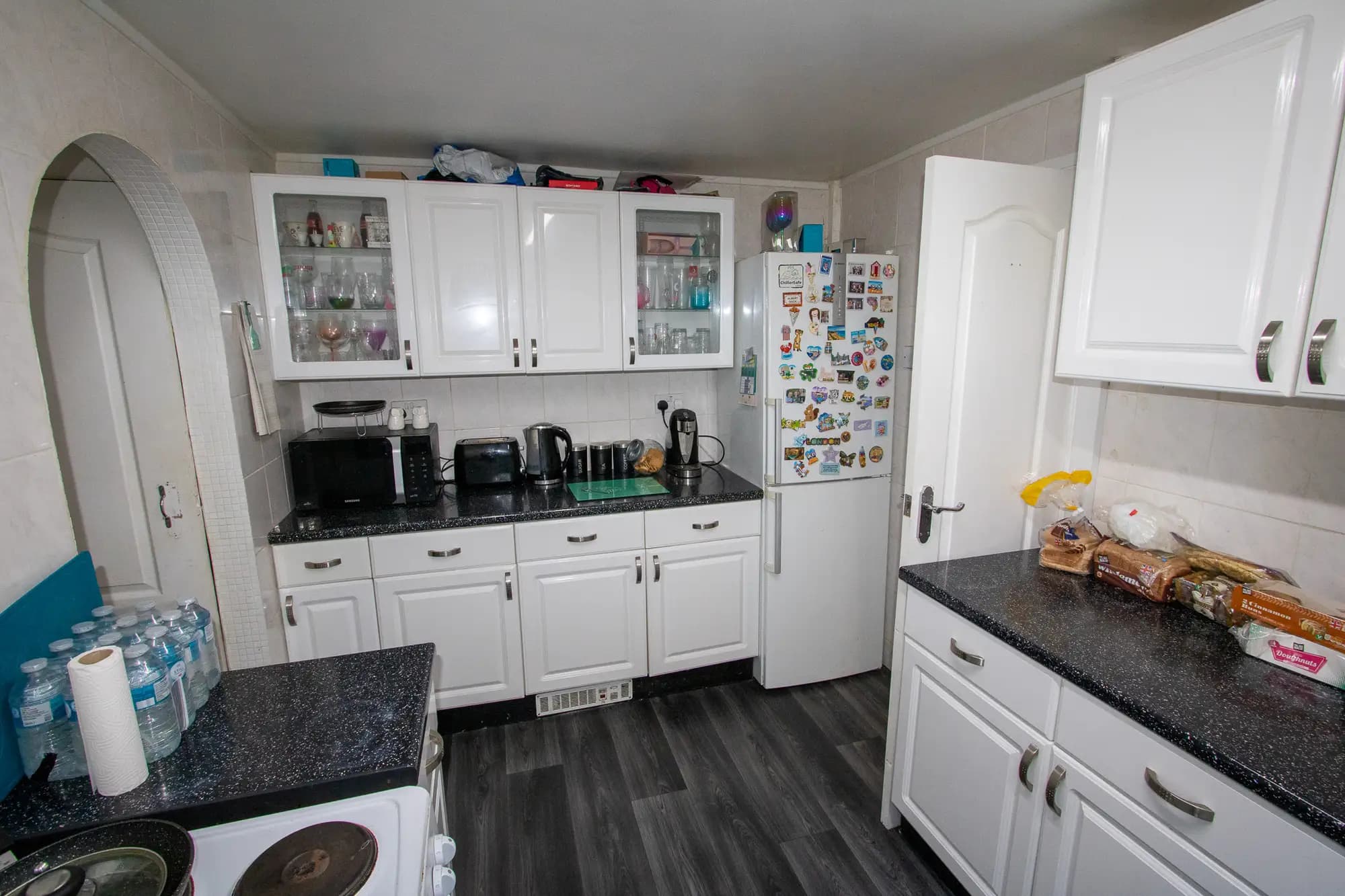 property photo 6 of 19