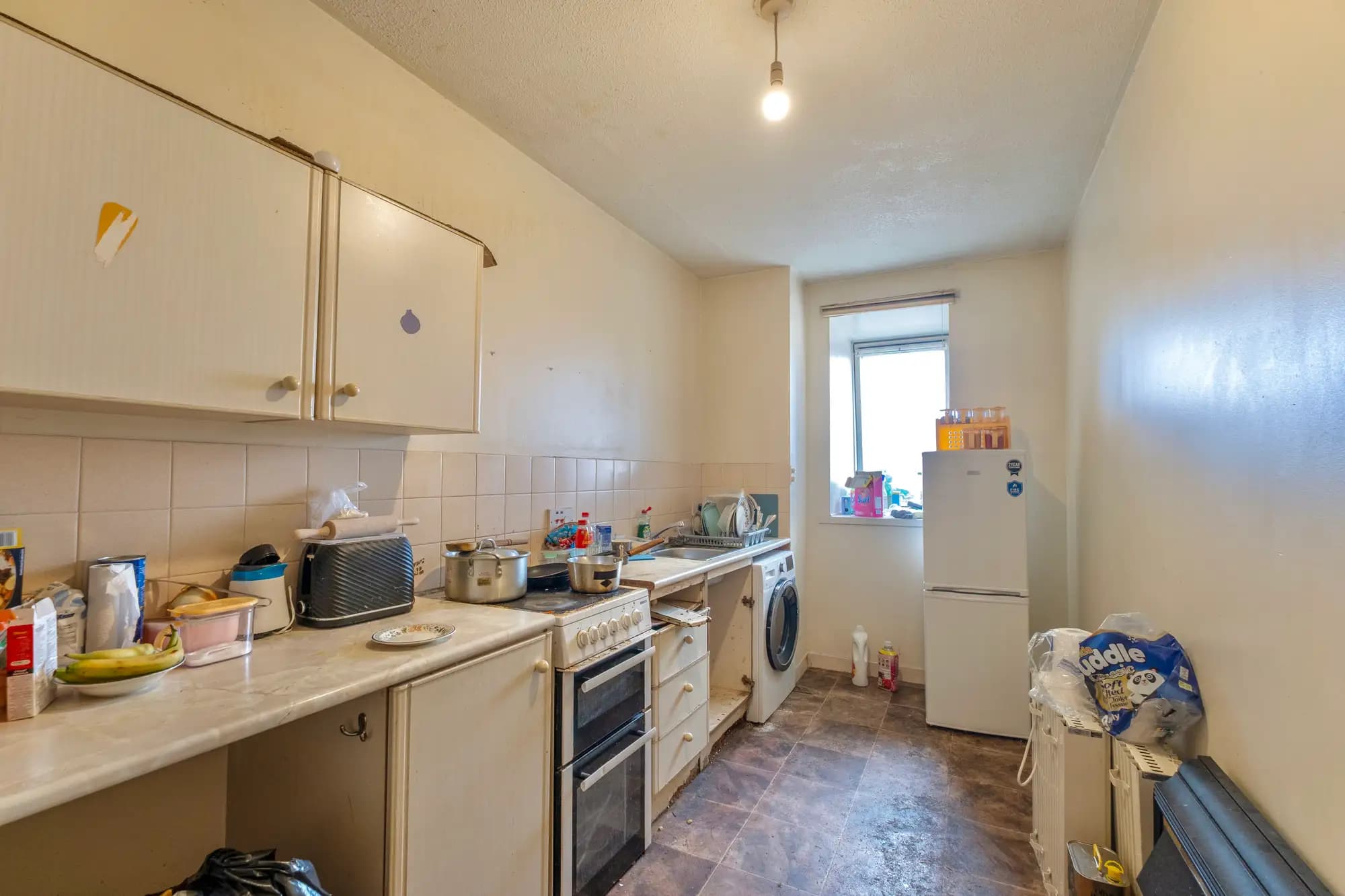 property photo 5 of 20