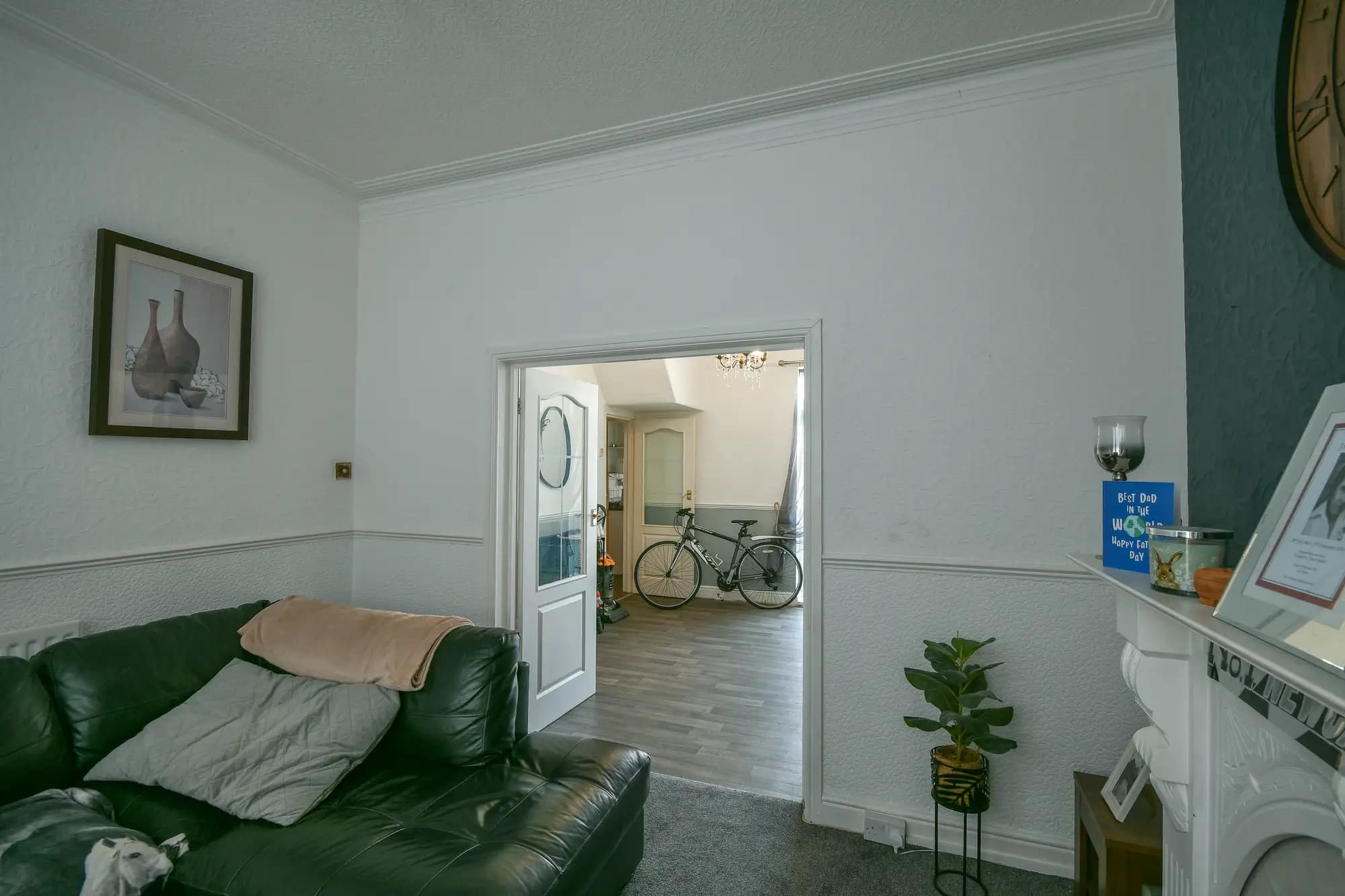 property photo 4 of 23
