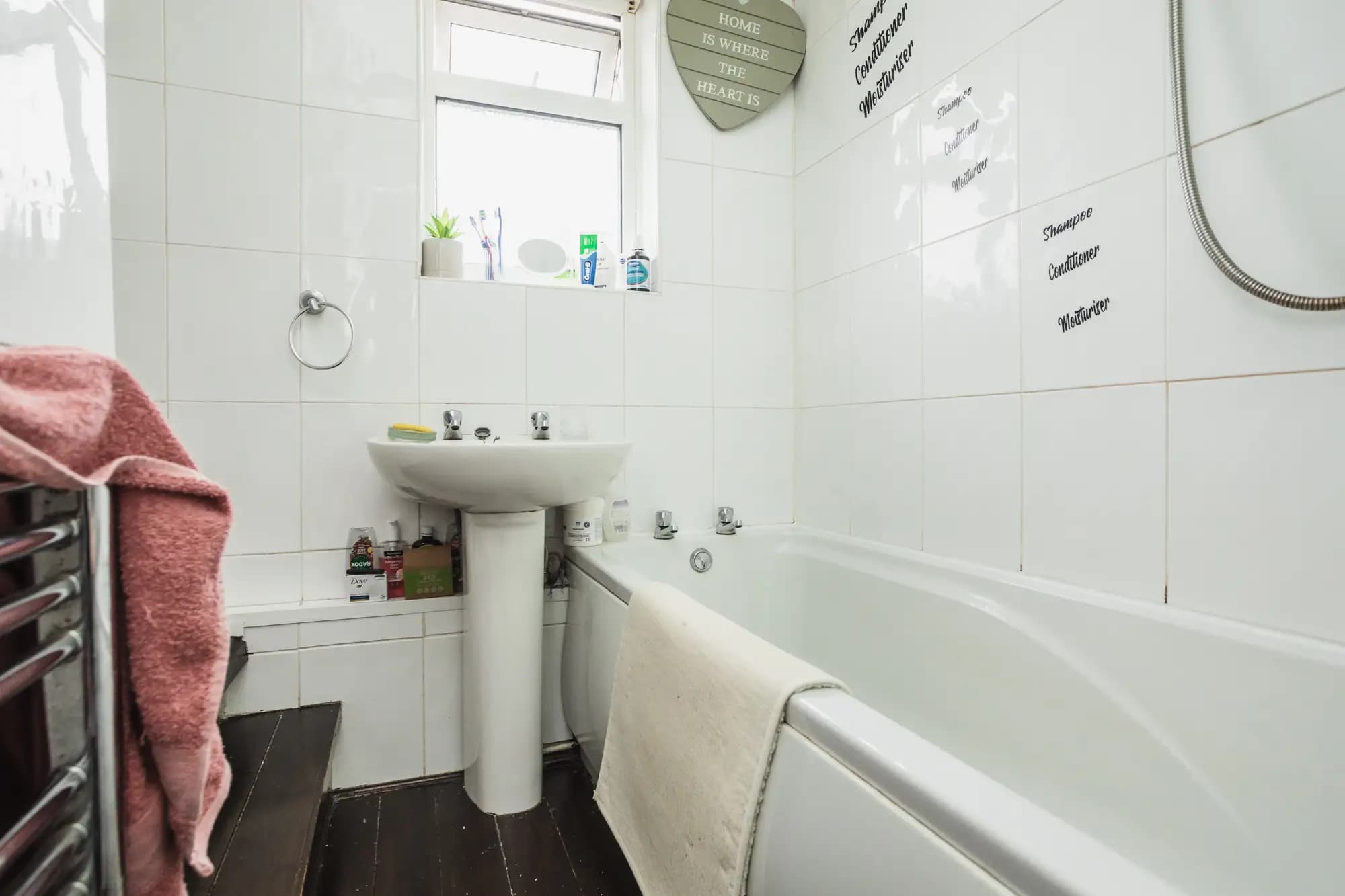 property photo 9 of 16