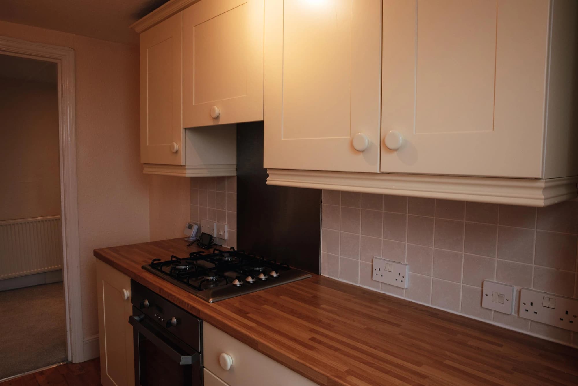 property photo 6 of 19