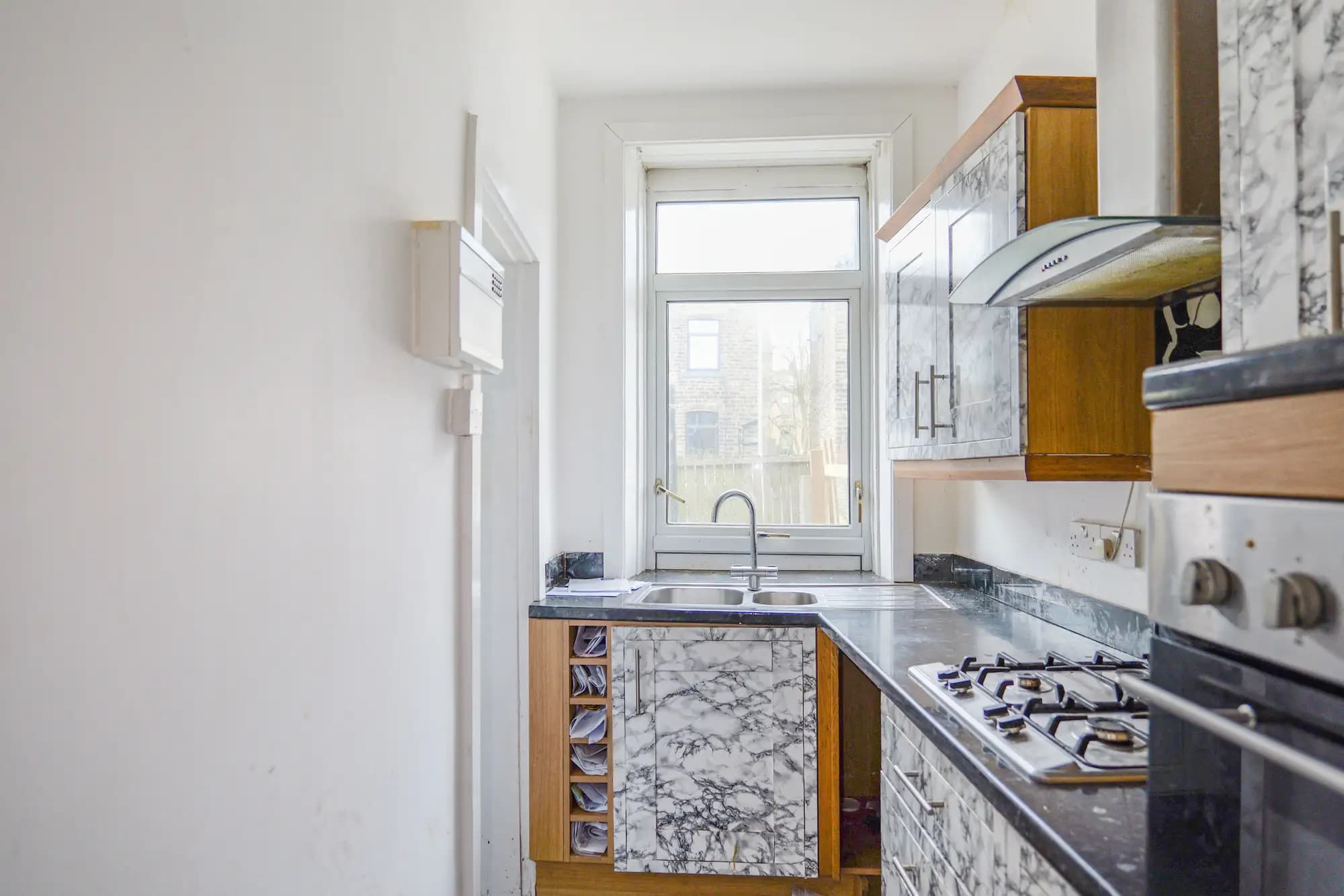 property photo 4 of 19