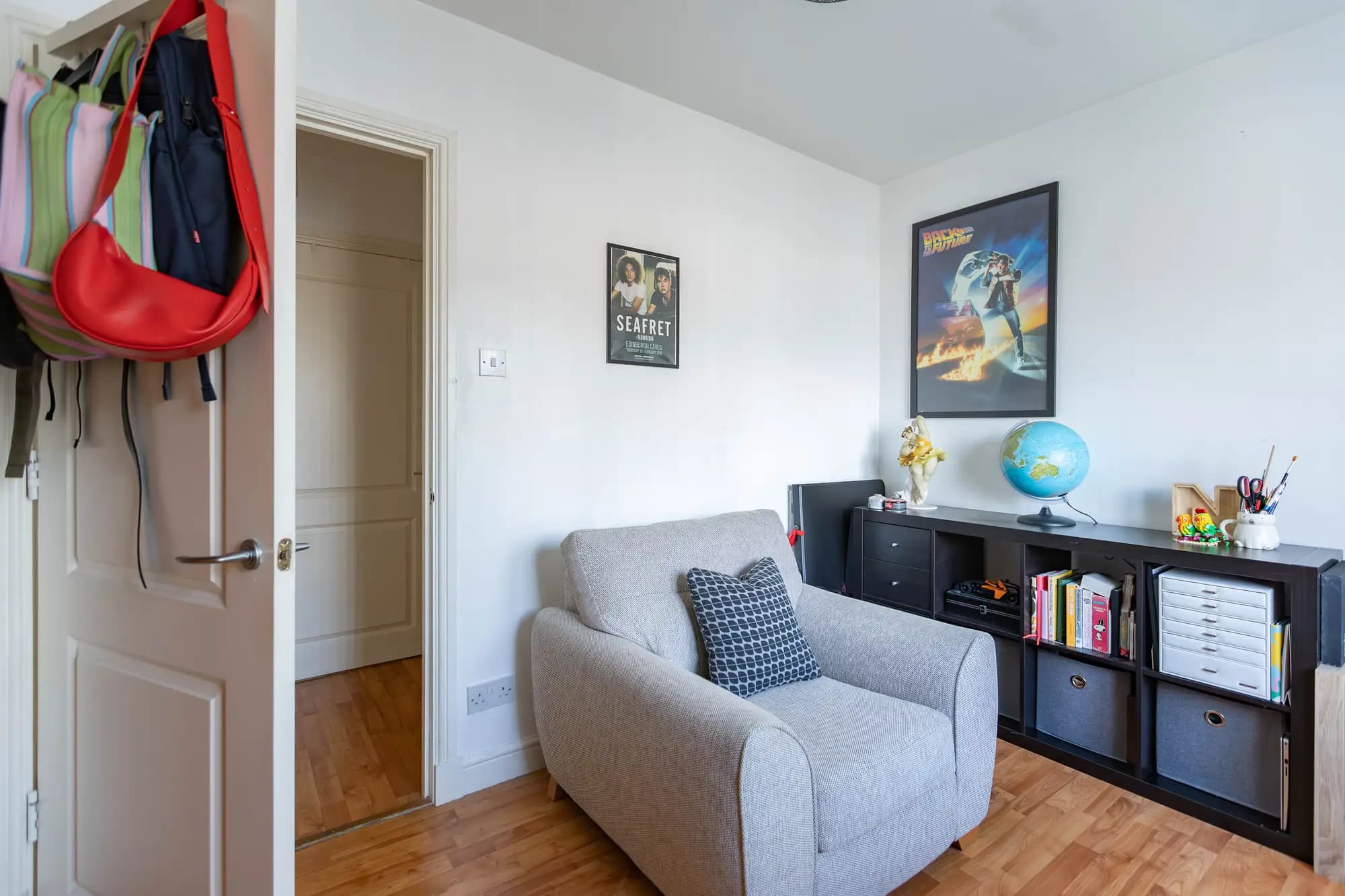 property photo 18 of 28