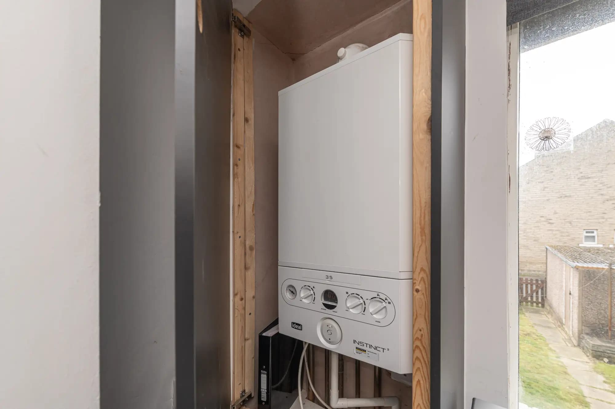 property photo 15 of 19